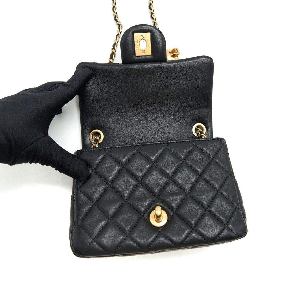 CHANEL 22C PEARL CRUSH MINI SQUARE FLAP BAG BLACK LAMBSKIN GHW (MICROCHIP)