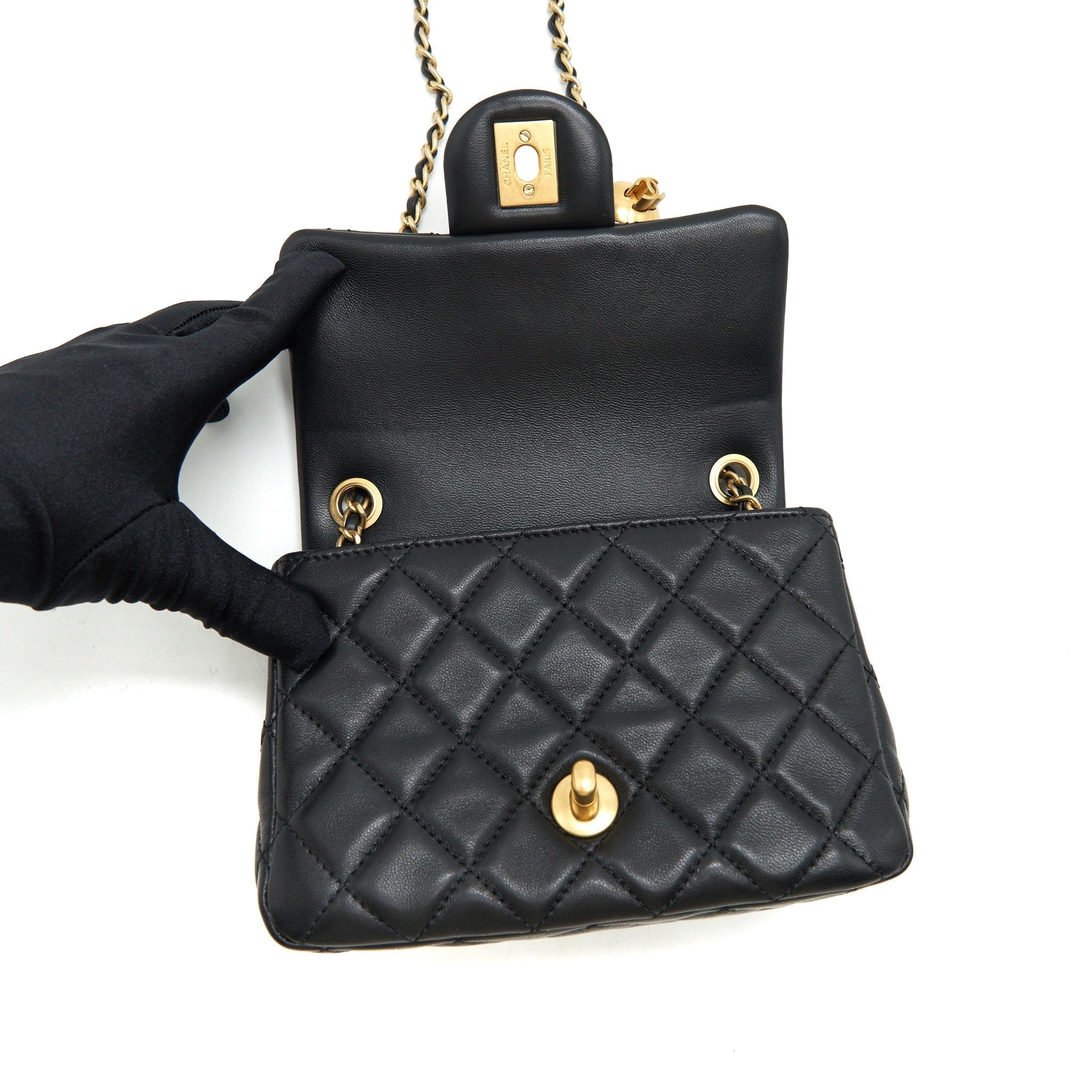 CHANEL 22C PEARL CRUSH MINI SQUARE RECTANGULAR FLAP BAG BLACK GHW（MICROCHIP)
