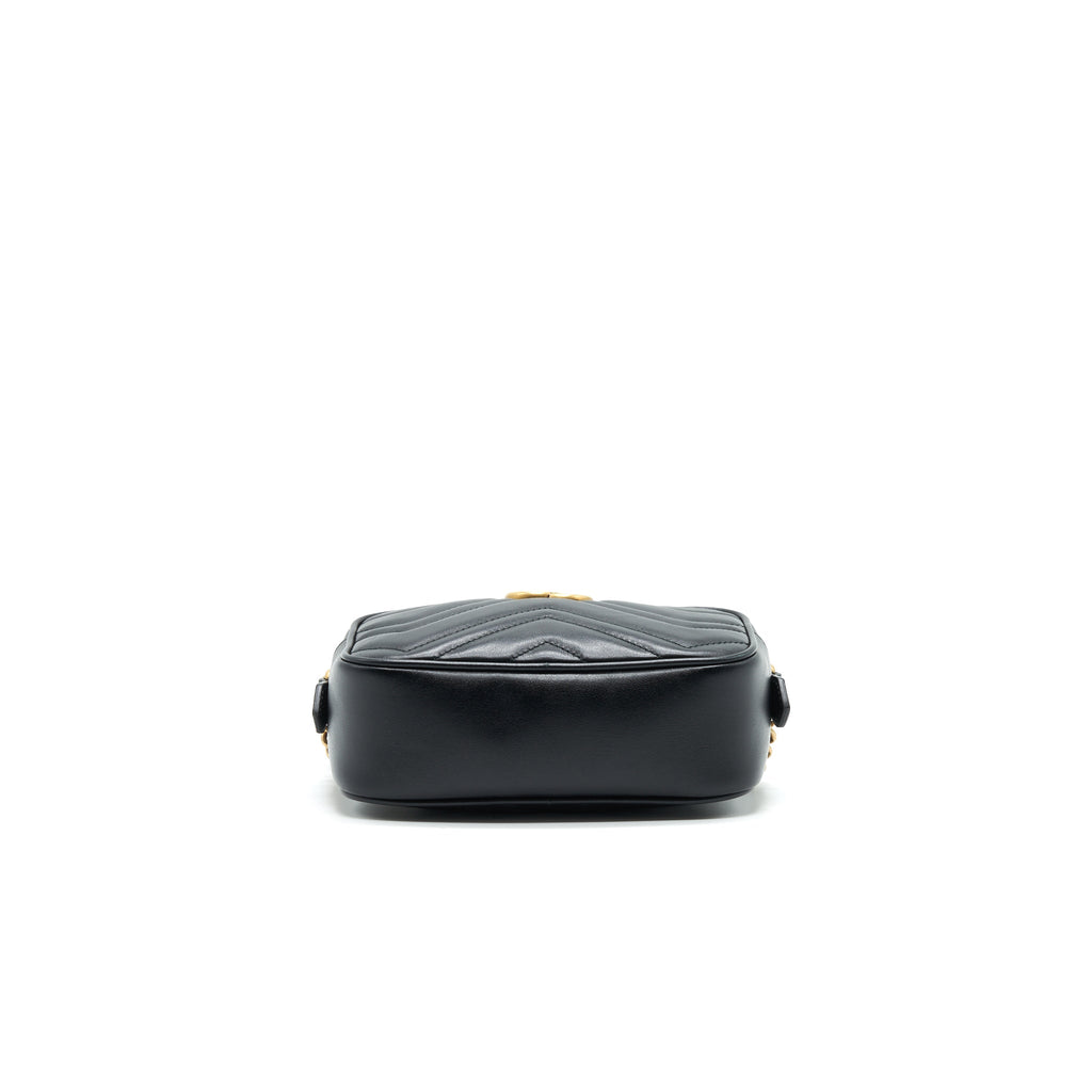 GUCCI MARMONT CAMERA BAG BLACK