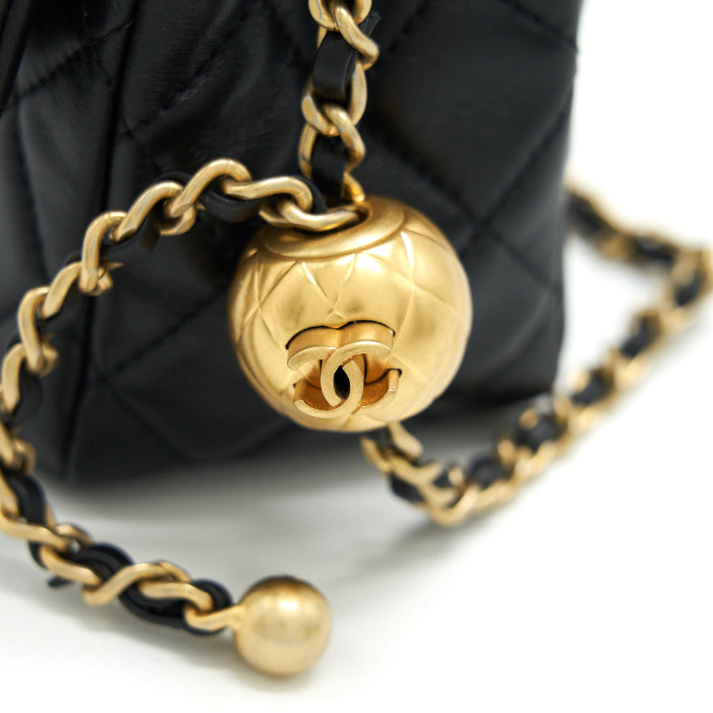 CHANEL 21B PEARL CRUSH SQUARE MINI FLAP BAG BLACK GHW (NEW VERSION WITH MICROCHIP)