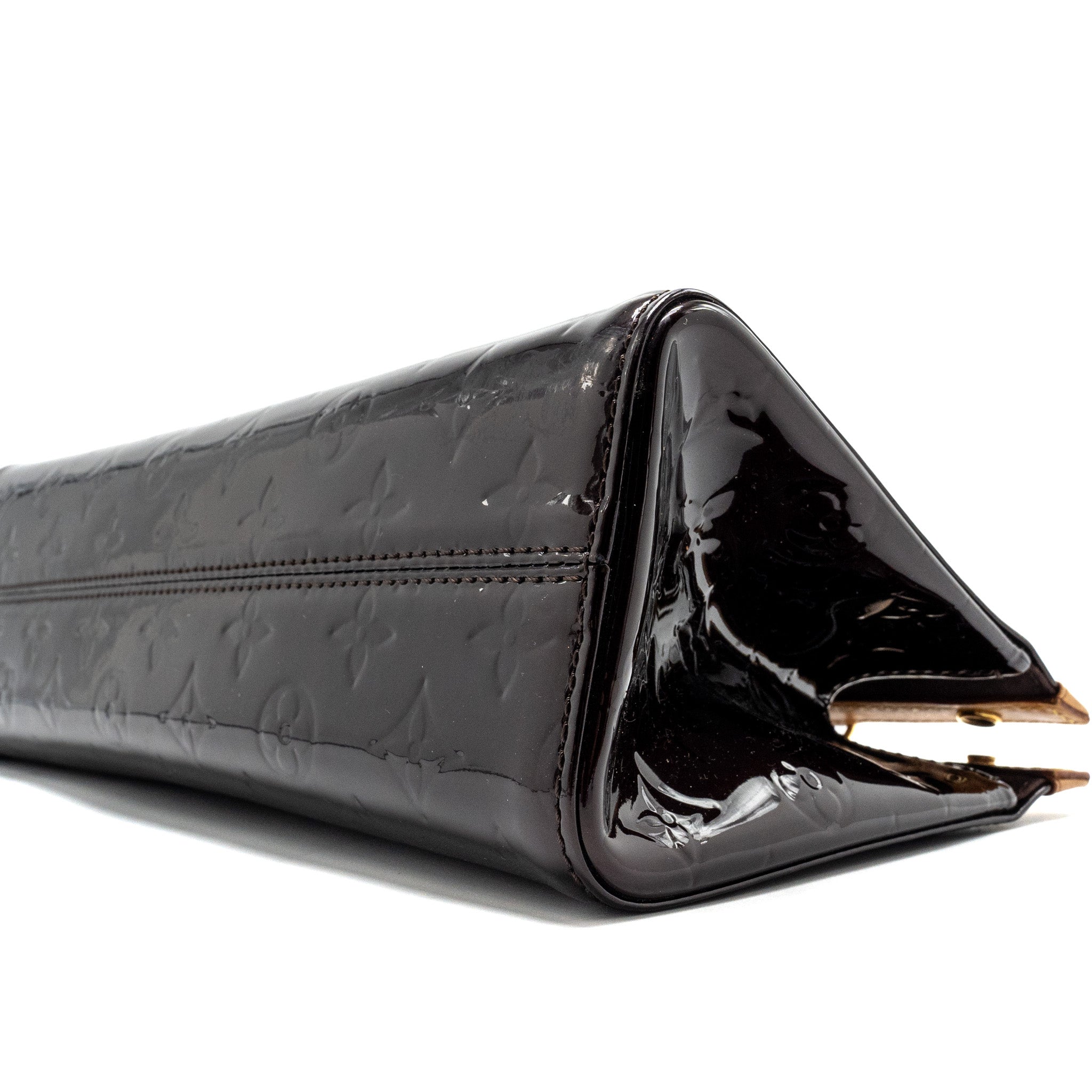 LOUIS VUITTON ROXBURY DRIVE MONOGRAM VERNIS AMARANTE GHW
