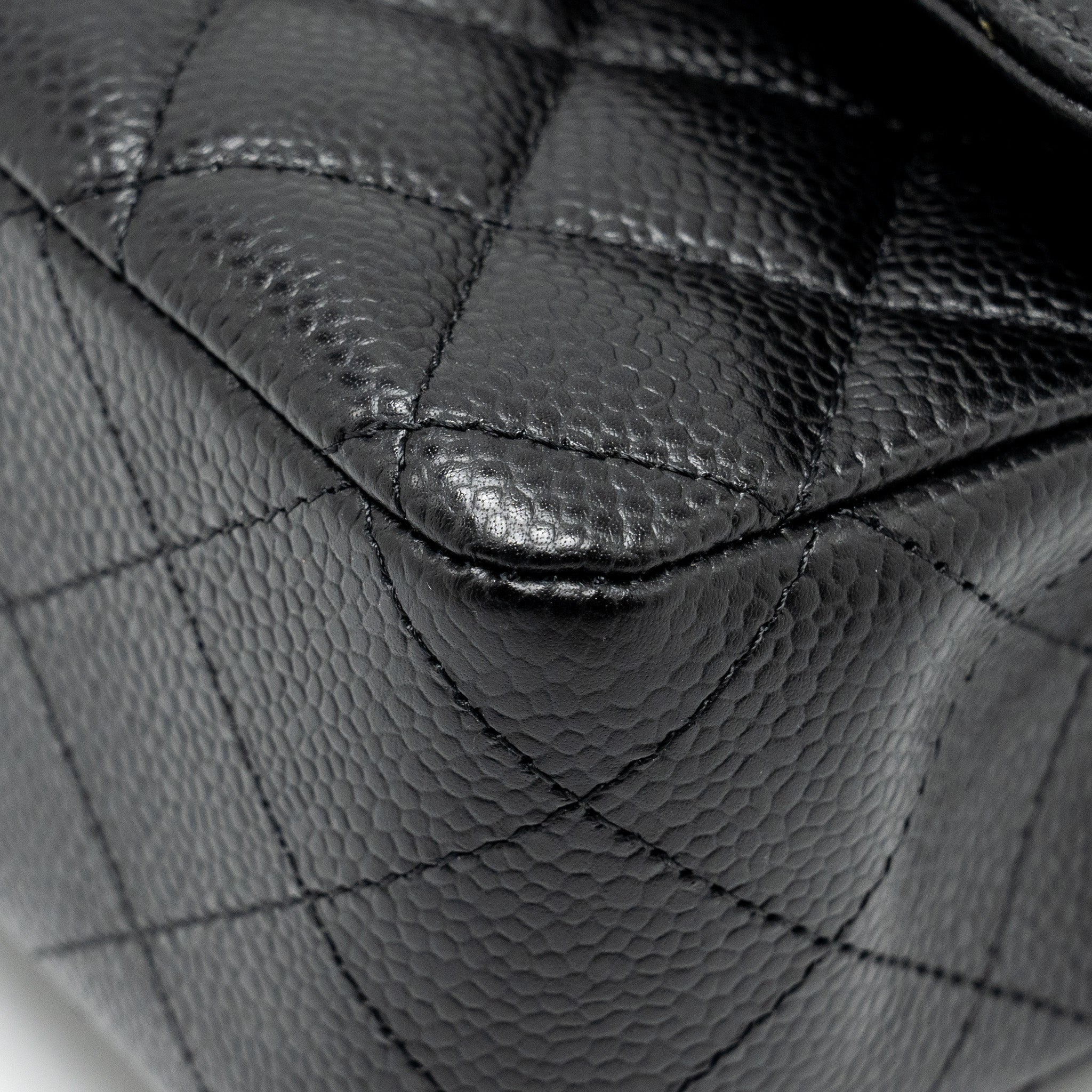 CHANEL MEDIUM CLASSIC DOUBLE FLAP BAG CAVIAR BLACK SHW