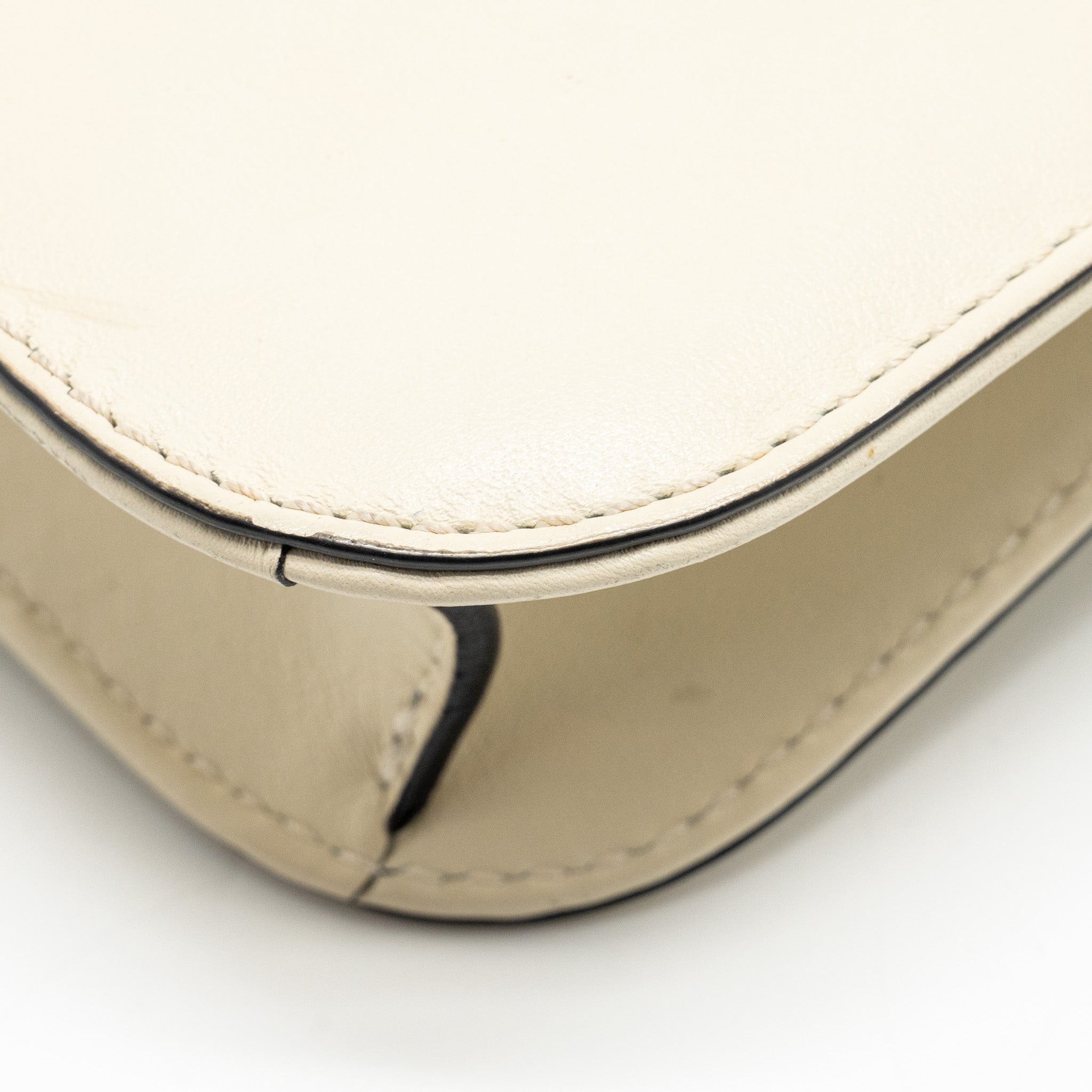 VALENTINO GARAVANI ROCKSTUD GLAM LOCK CHAIN BAG LEATHER WHITE LGHW