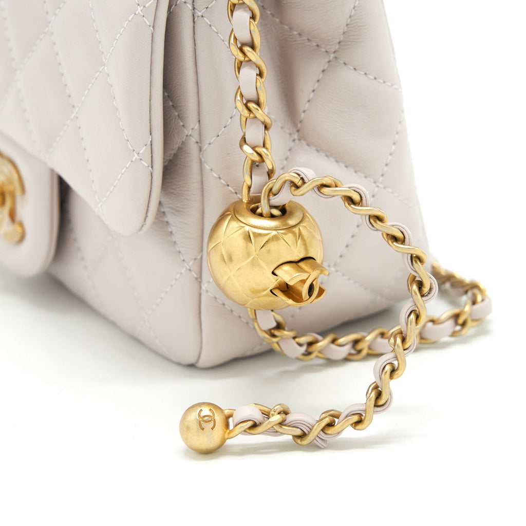 CHANEL PEARL CRUSH LAMBSKIN LIGHT PURPLE GHW(MICROCHIP)