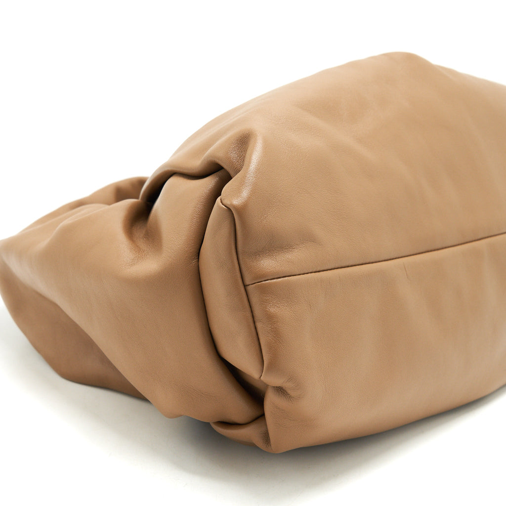 BOTTEGA VENETA SHOULDER POUCH CAMEL