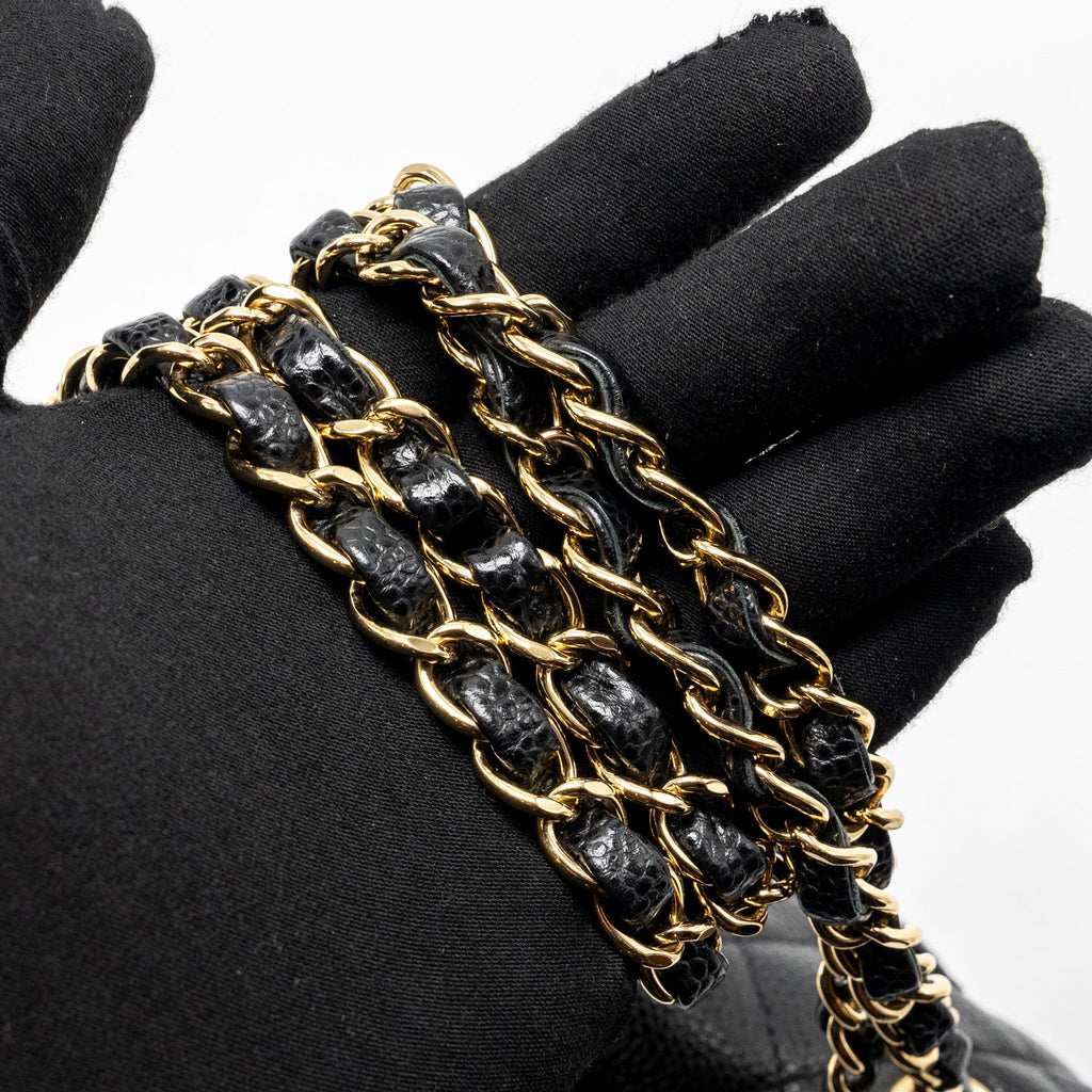 CHANEL MEDIUM CLASSIC DOUBLE FLAP BAG CAVIAR BLACK GHW