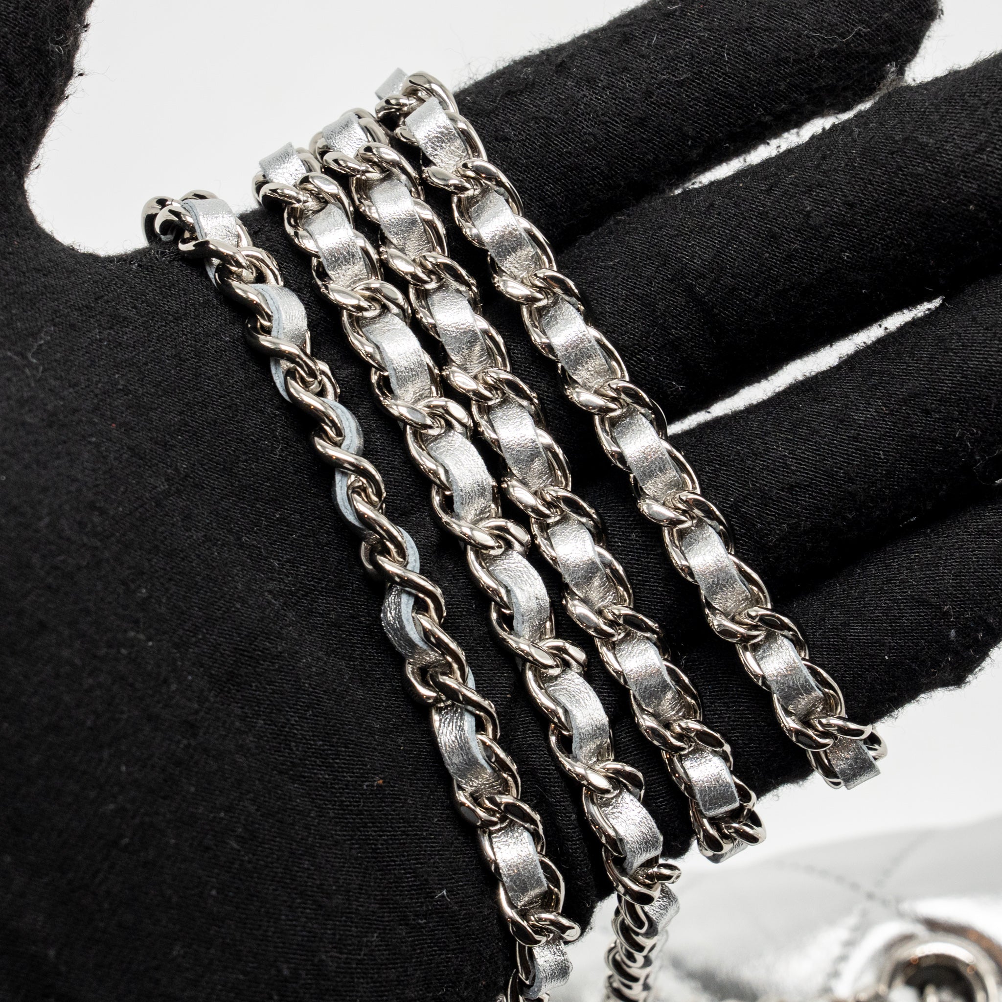 CHANEL 25S O-PHONE HOLDER WITH CHAIN CALFSKIN SILVER SHW(MICROCHIP)