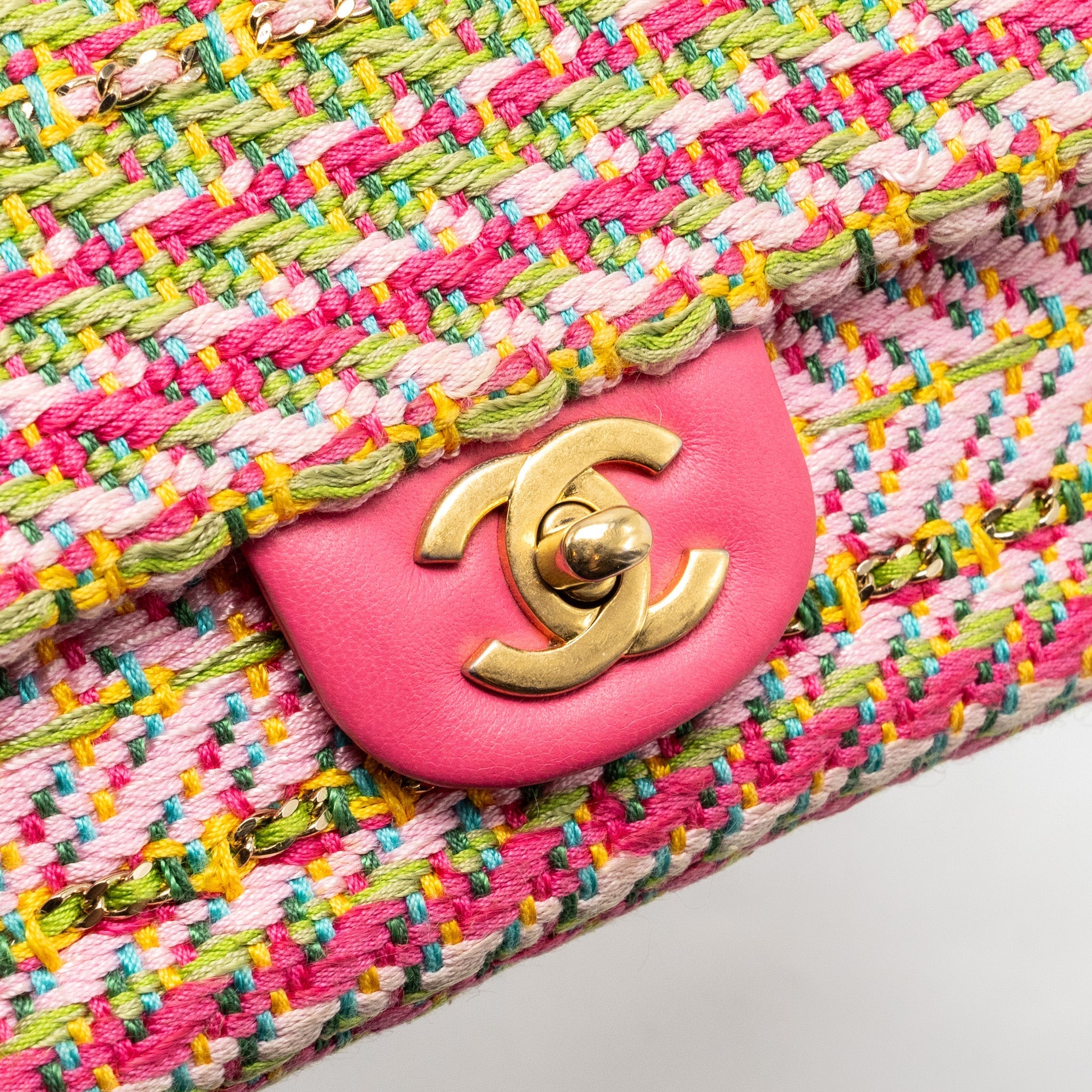 CHANEL 21C MINI RECTANGULAR FLAP BAG TWEED MULTICOLOUR GHW