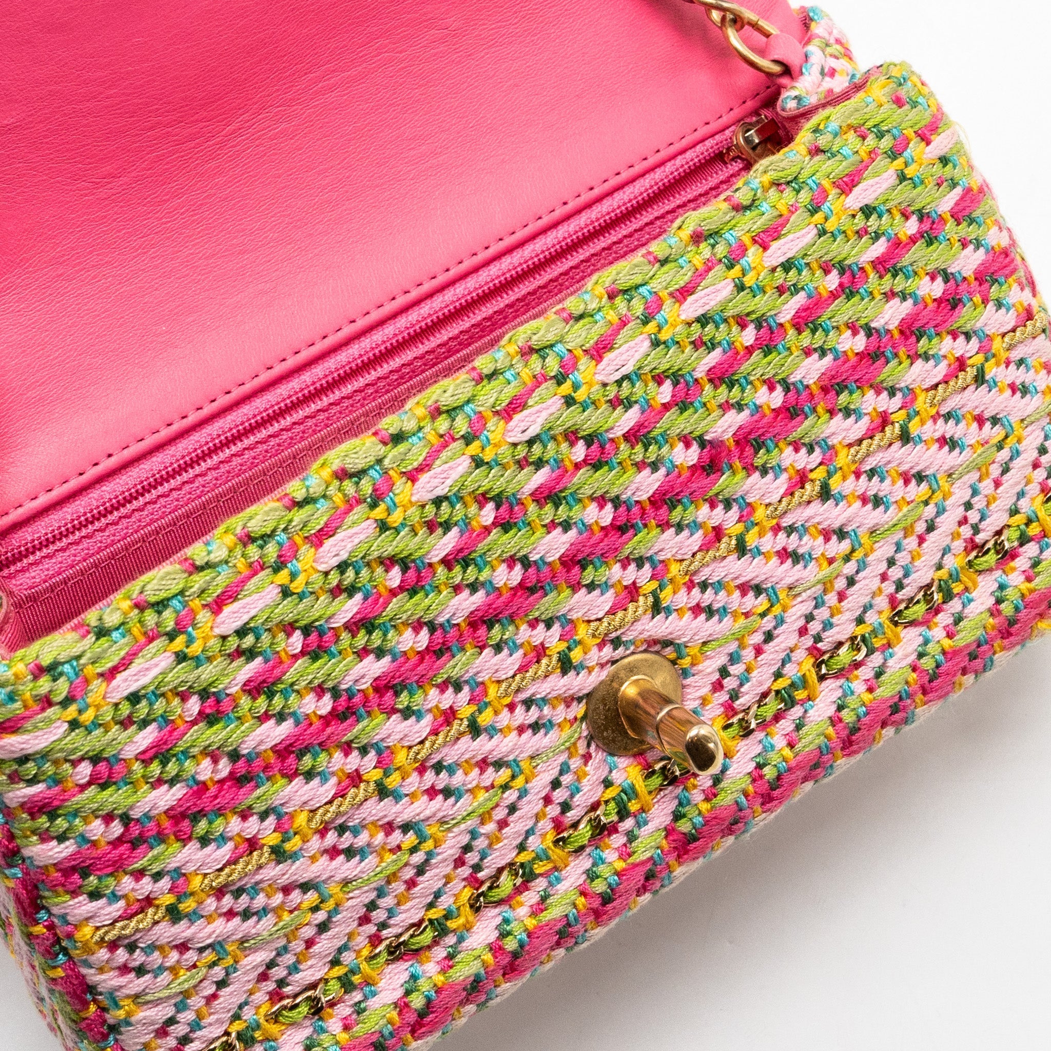 CHANEL 21C MINI RECTANGULAR FLAP BAG TWEED MULTICOLOUR GHW