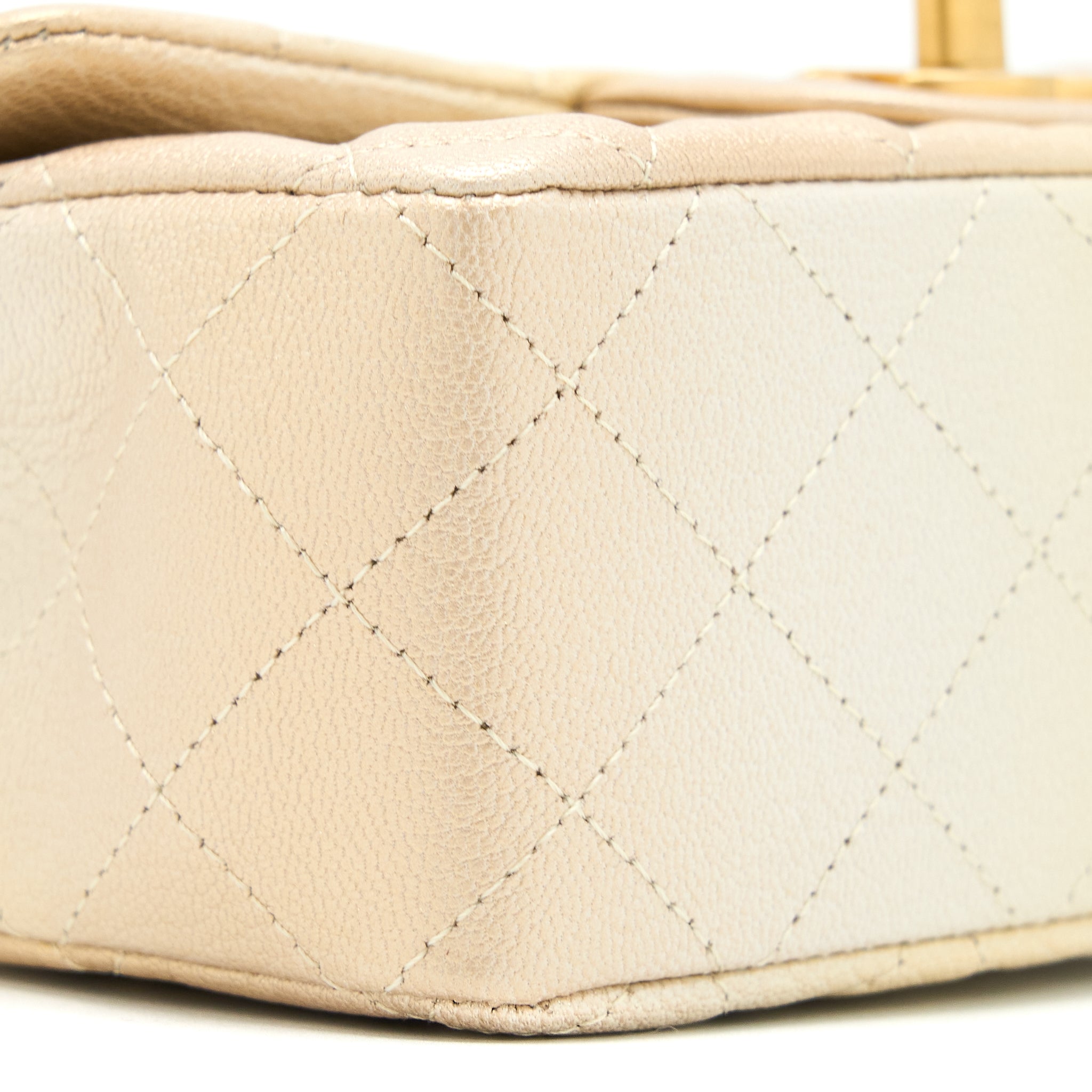 CHANEL 22C MINI RECTANGULAR FLAG BAG GOATSKIN OMBRE BEIGE BRUSHED GHW (MICROCHIP)