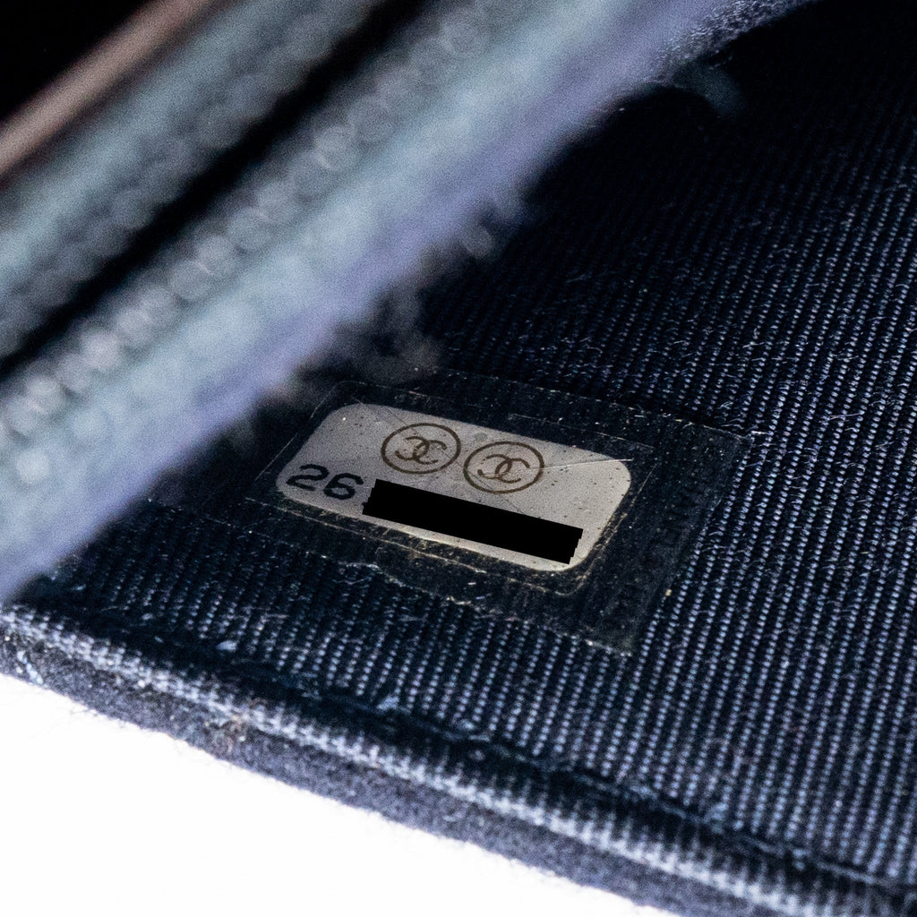 CHANEL 18A CHARMING NAVY WALLET ON CHAIN WOOL/CALFSKIN NAVY GHW
