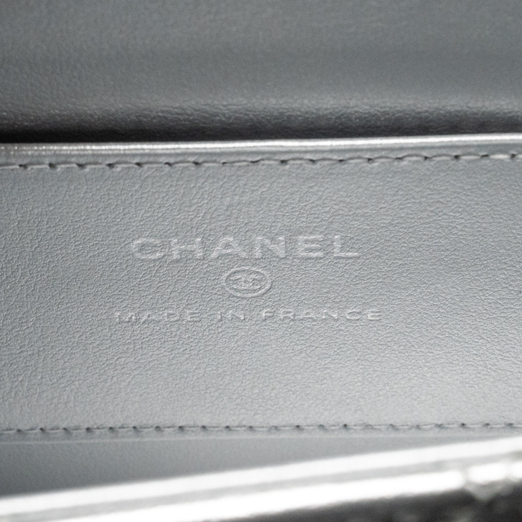 CHANEL 25S O-PHONE HOLDER WITH CHAIN CALFSKIN SILVER SHW(MICROCHIP)