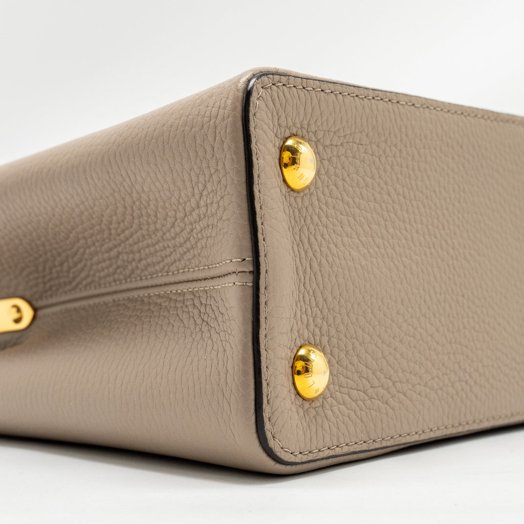 LOUIS VUITTON CAPUCINES PM CALFSKIN GREY GHW