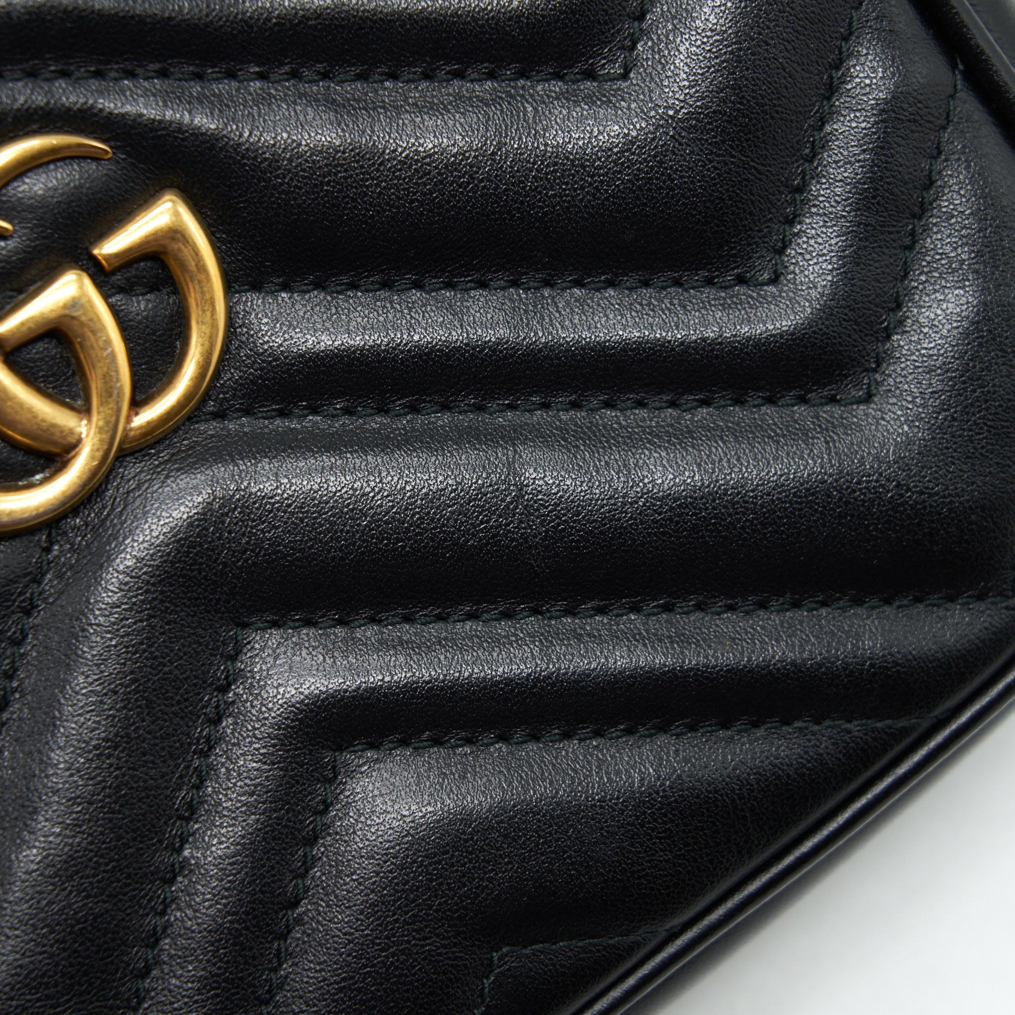 GUCCI MARMONT CAMERA BAG BLACK GHW