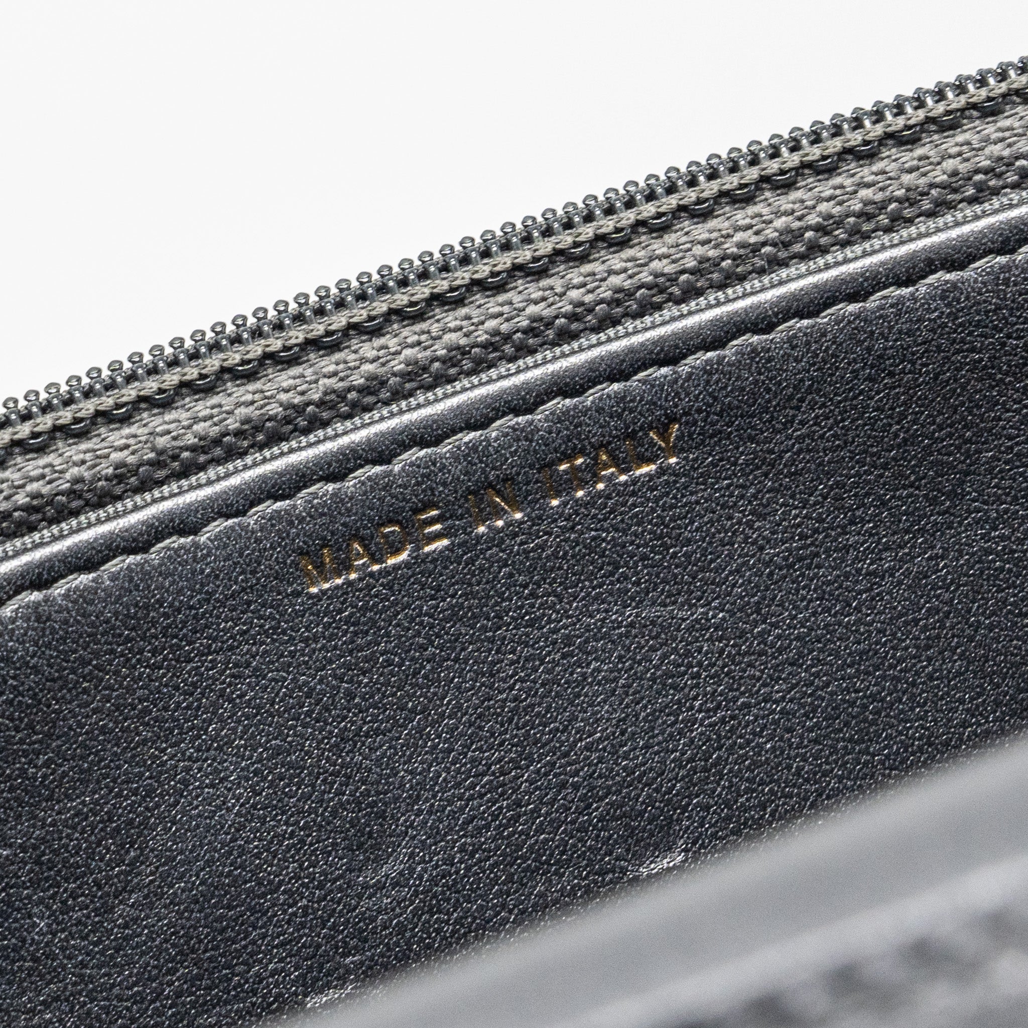 CHANEL 18A MARINIERE WALLET ON CHAIN CALFSKIN CHARCOAL GHW