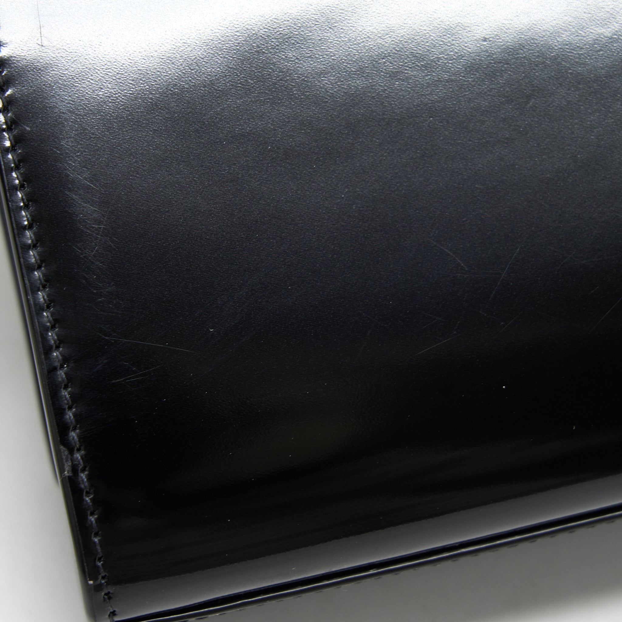 SAINT LAURENT KATE FLAP BAG PATENT BLACK GHW