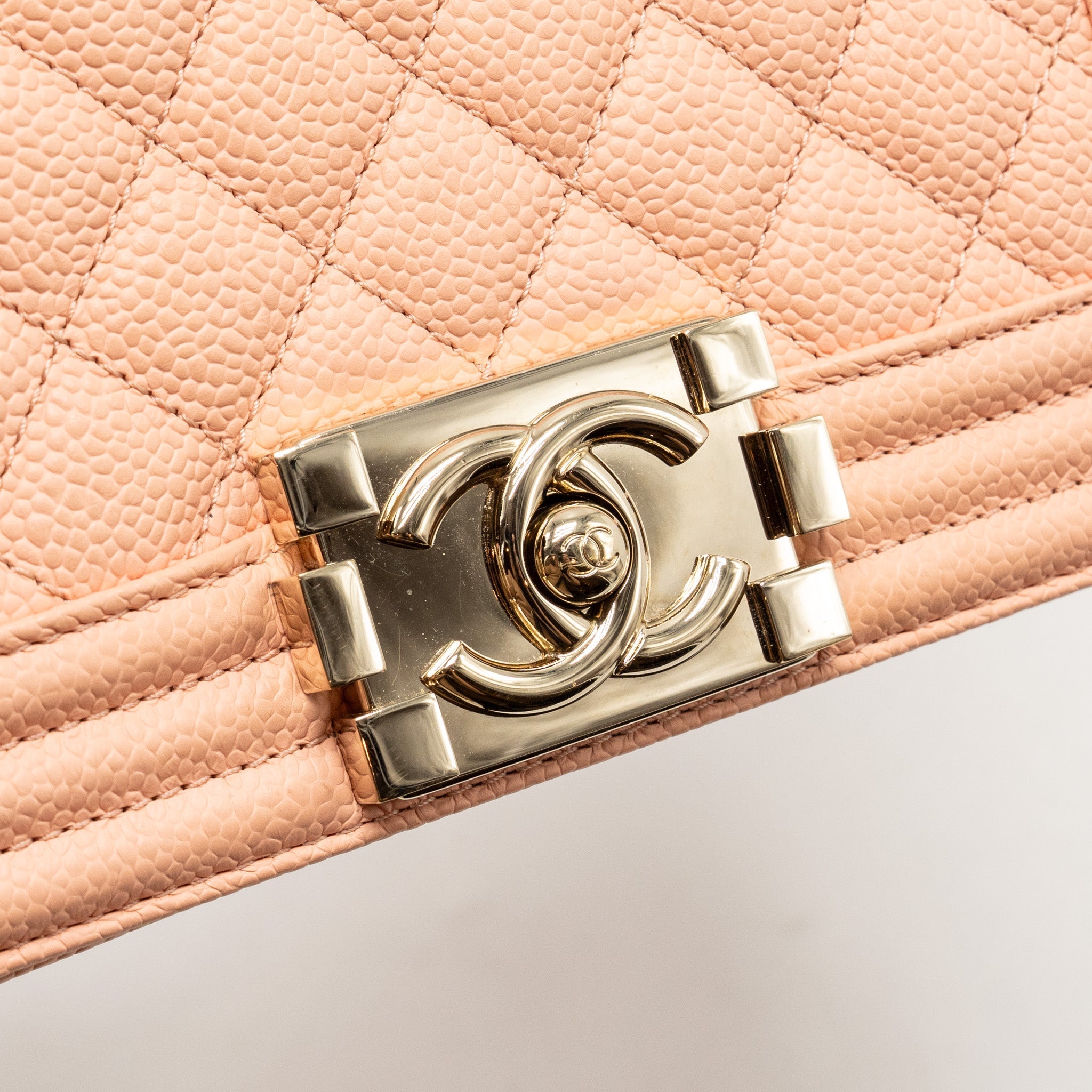 CHANEL SMALL BOY BAG CAVIAR LIGHT PINK LGHW
