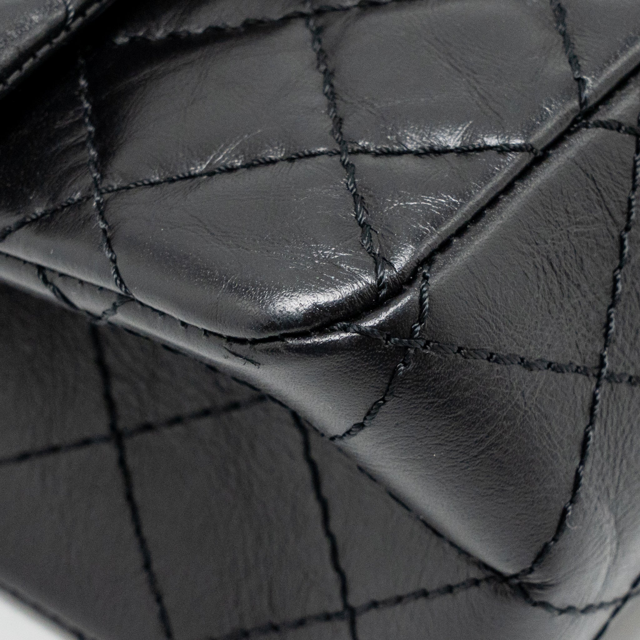 CHANEL SMALL 2.55 REISSUE FLAP BAG AGED CALFSKIN BLACK RUTHENIUM SILVER HARDWARE