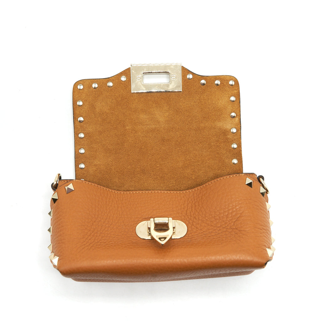 VALENTINO GARAVANI SMALL ROCK-STUD CROSSBODY BAG GRAINY CALFSKIN MUSTARD