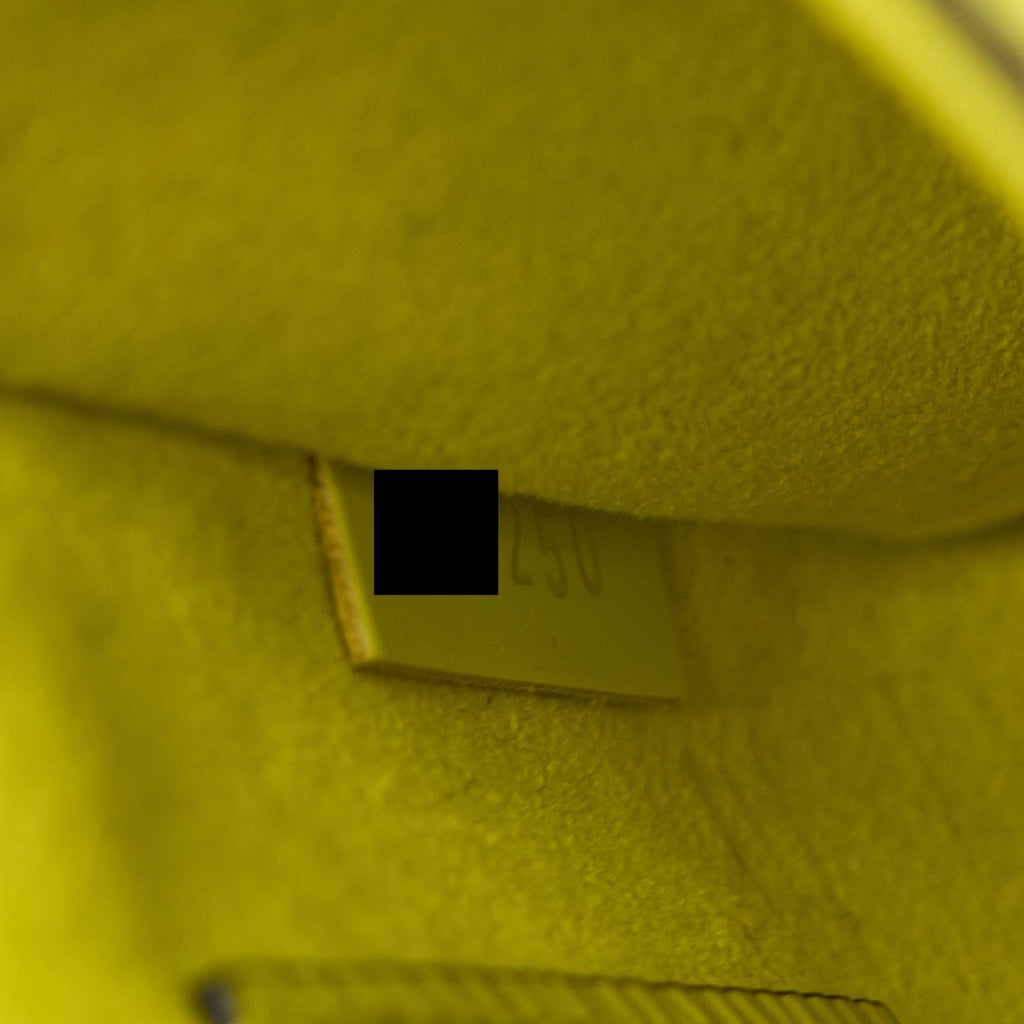 LOUIS VUITTON MINI TWIST EPI ACID GREEN SHW