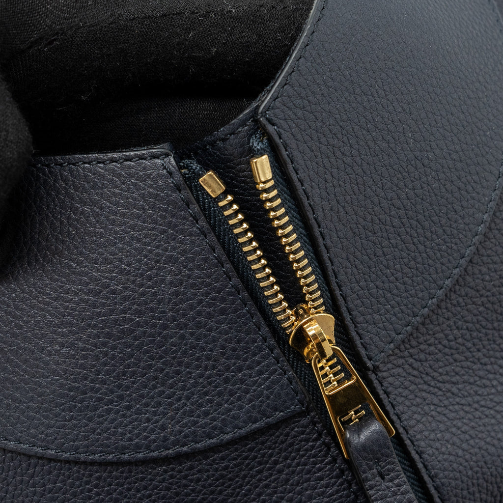 LOEWE MEDIUM HAMMOCK BAG GRAINED CALFSKIN DARK BLUE GHW