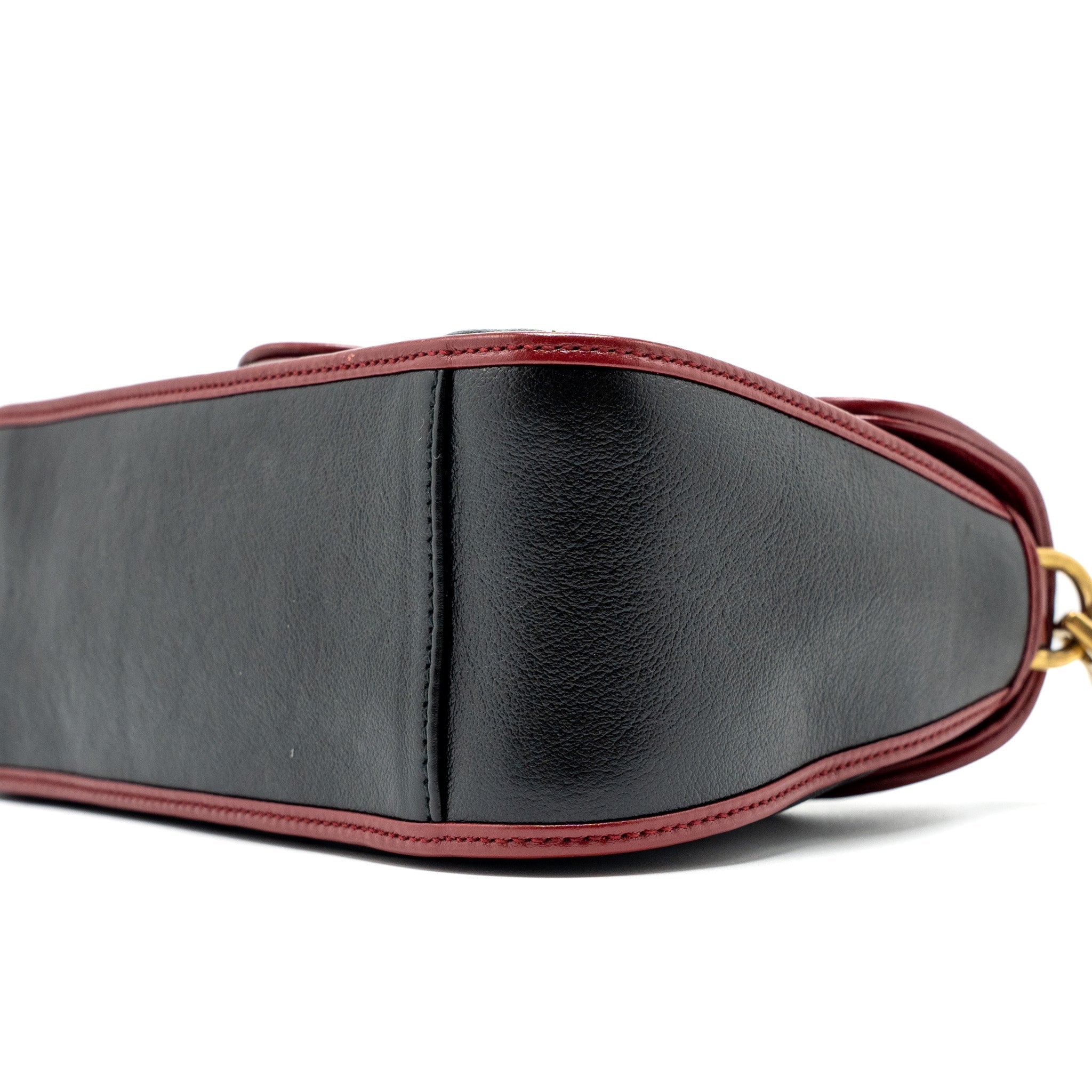GUCCI GG MARMONT MINI TOP HANDLE BAG CALFSKIN BLACK/RED GHW