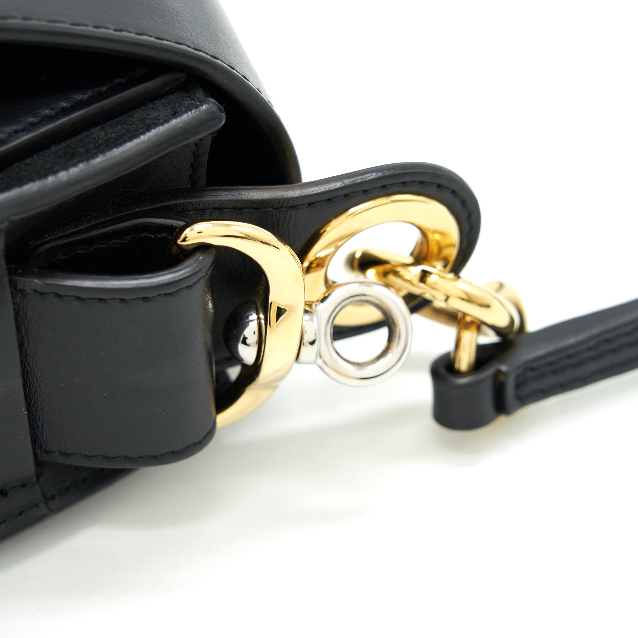CHLOE TESS CROSSBODY BAG IN BLACK