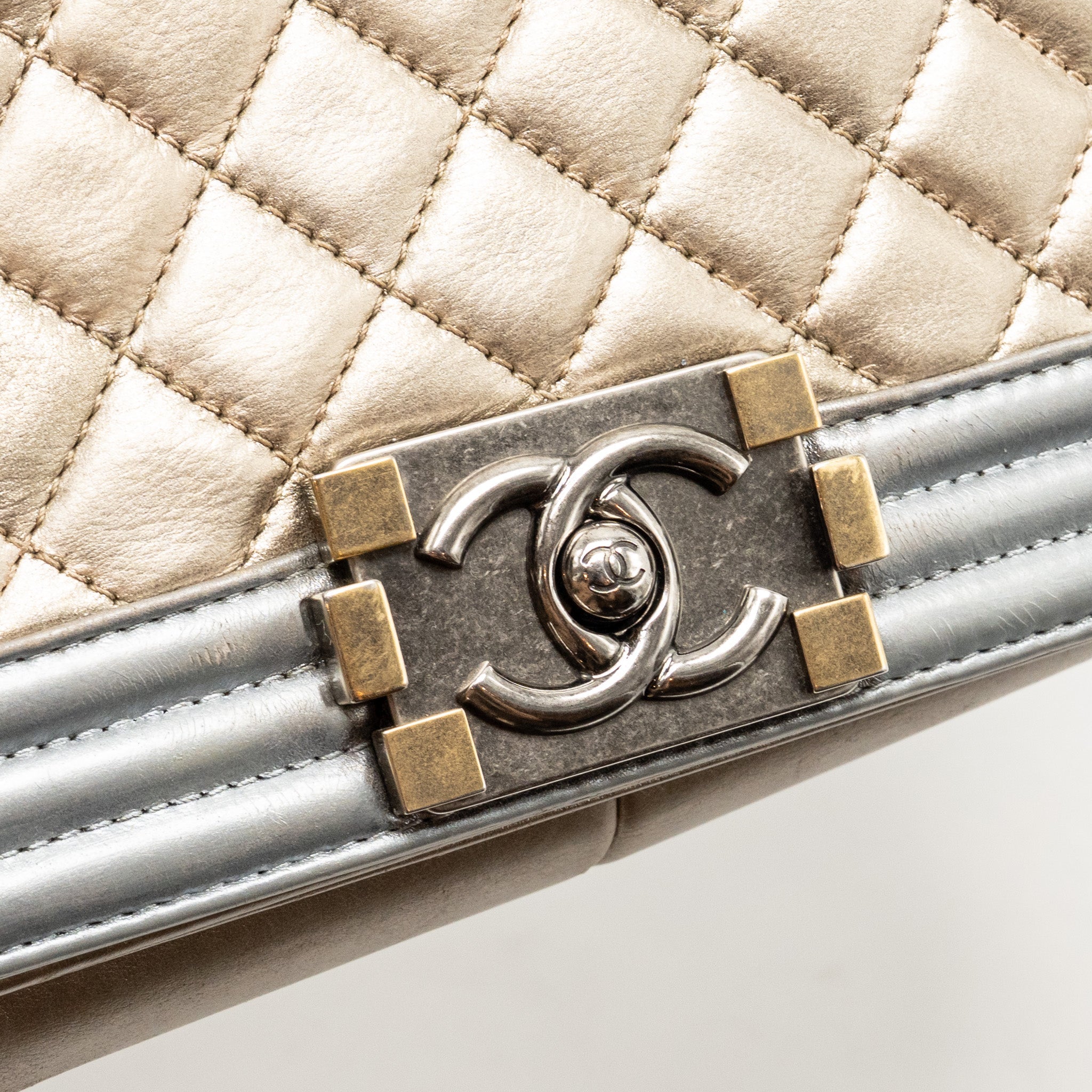 CHANEL MEDIUM BOY BAG METALLIZED CALFSKIN BRONZE/SILVER MULTICOLOURED HARDWARE