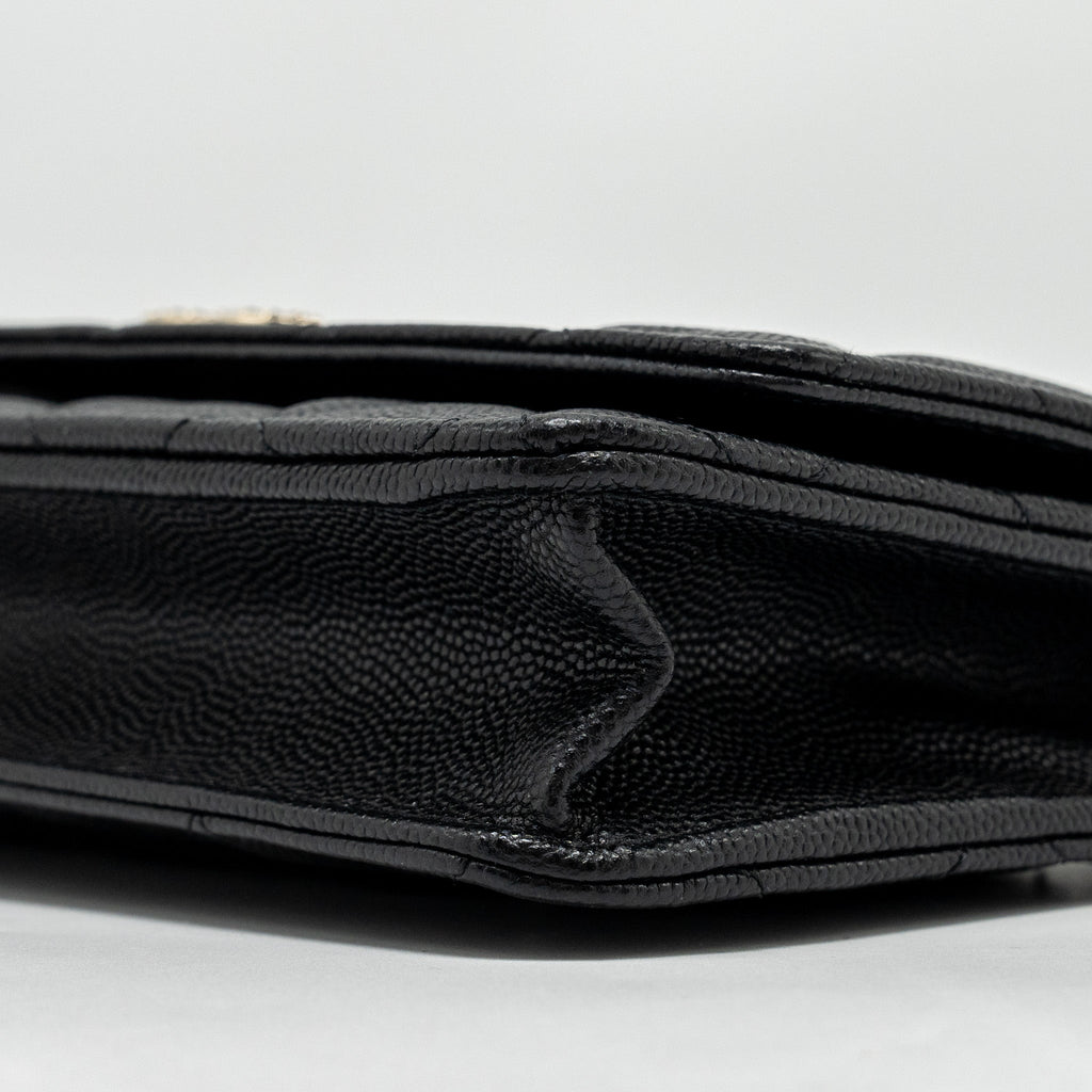 CHANEL DETAILED CC LOGO WALLET ON CHAIN CAVIAR CAVIAR BLACK GHW (MICROCHIP)