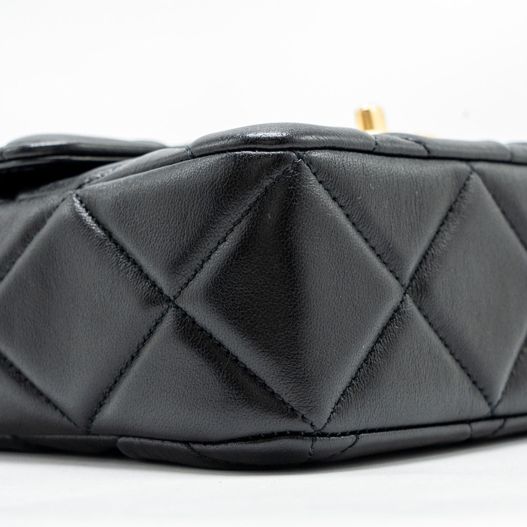 CHANEL QUILTED MINI FLAP BAG WITH DETAILED CHAIN LAMBSKIN BLACK GHW (MICROCHIP)