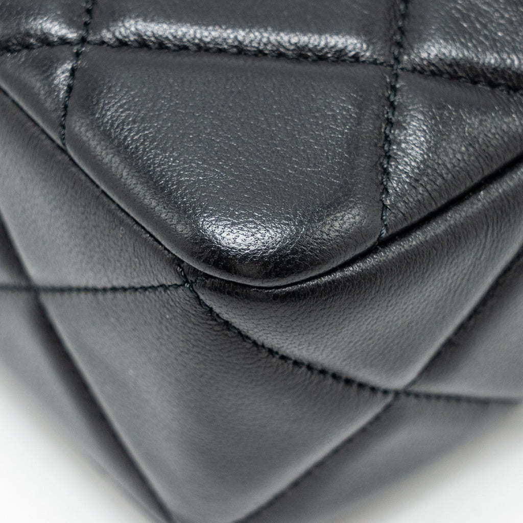 CHANEL QUILTED MINI FLAP BAG WITH DETAILED CHAIN LAMBSKIN BLACK GHW (MICROCHIP)