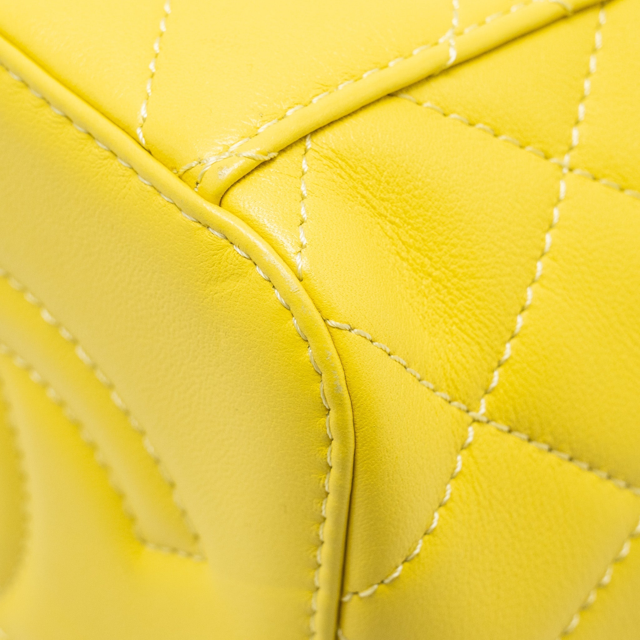 CHANEL CC VANITY CASE BAG CALFSKIN YELLOW GHW (MICROCHIP)