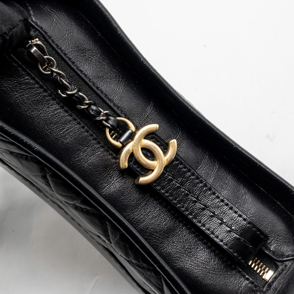 CHANEL SMALL GABRIELLE HOBO BAG CALFSKIN BLACK MULTICOLOUR HARDWARE