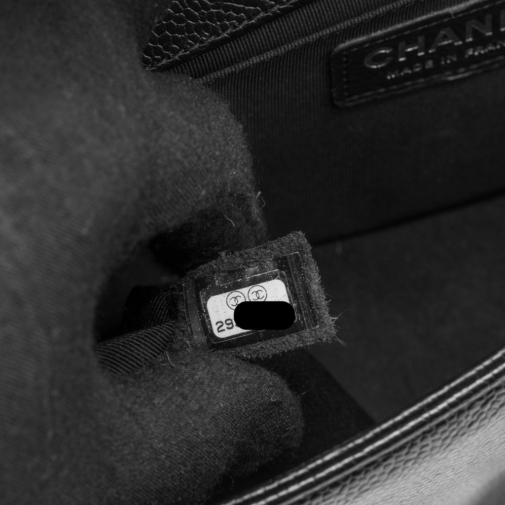 CHANEL MEDIUM BOY BAG CHEVRON CAVIAR BLACK SHW