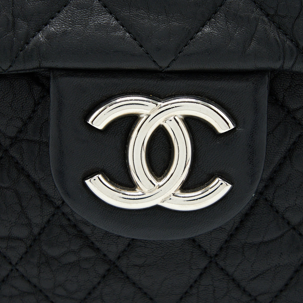 CHANEL QUILTED CHAIN AROUND MAXI FLAP BAG LAMBSKIN BLACK SHW