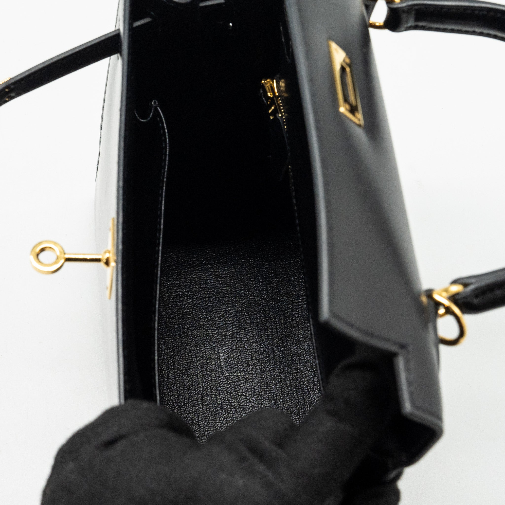 HERMES KELLY 25 BOX BLACK GHW