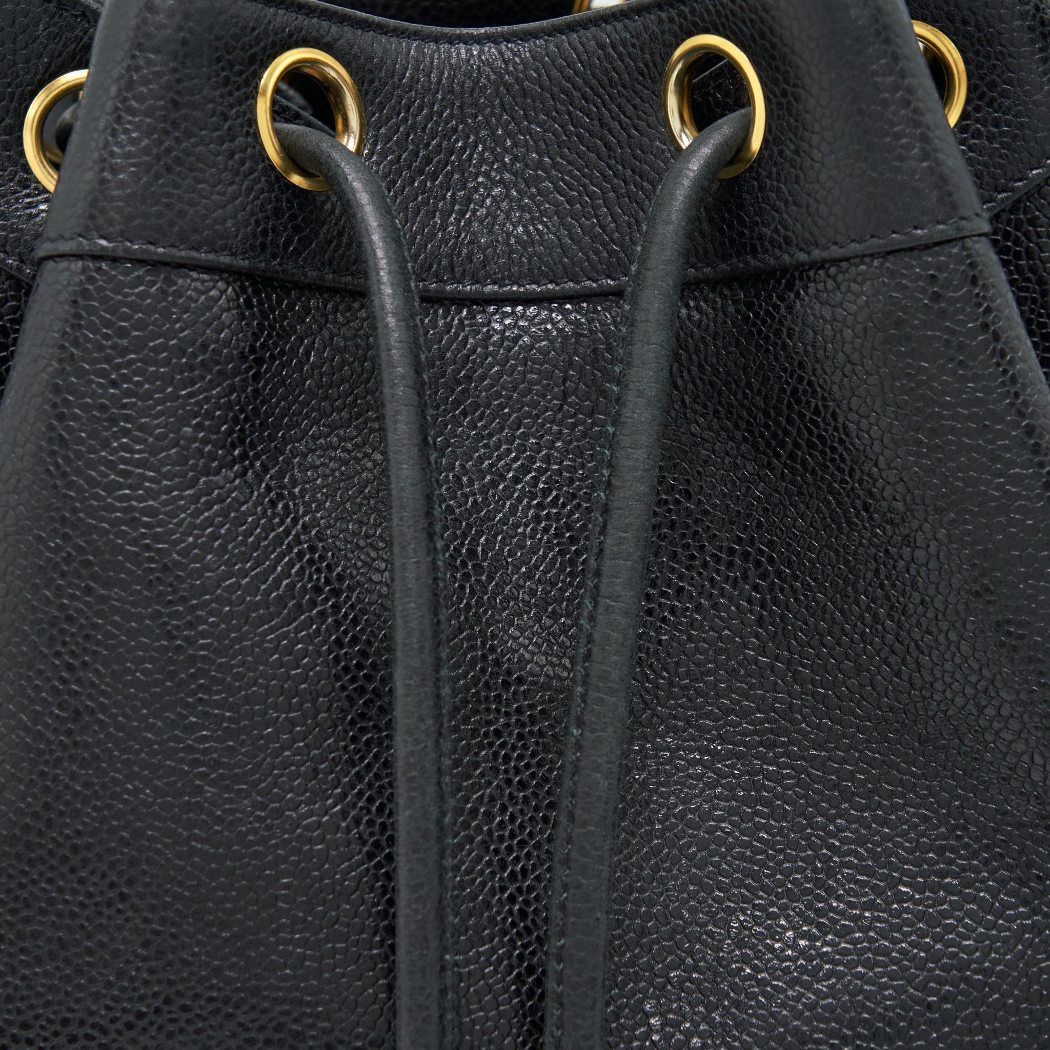 CHANEL VINTAGE BUCKET BAG CAVIAR BLACK GHW