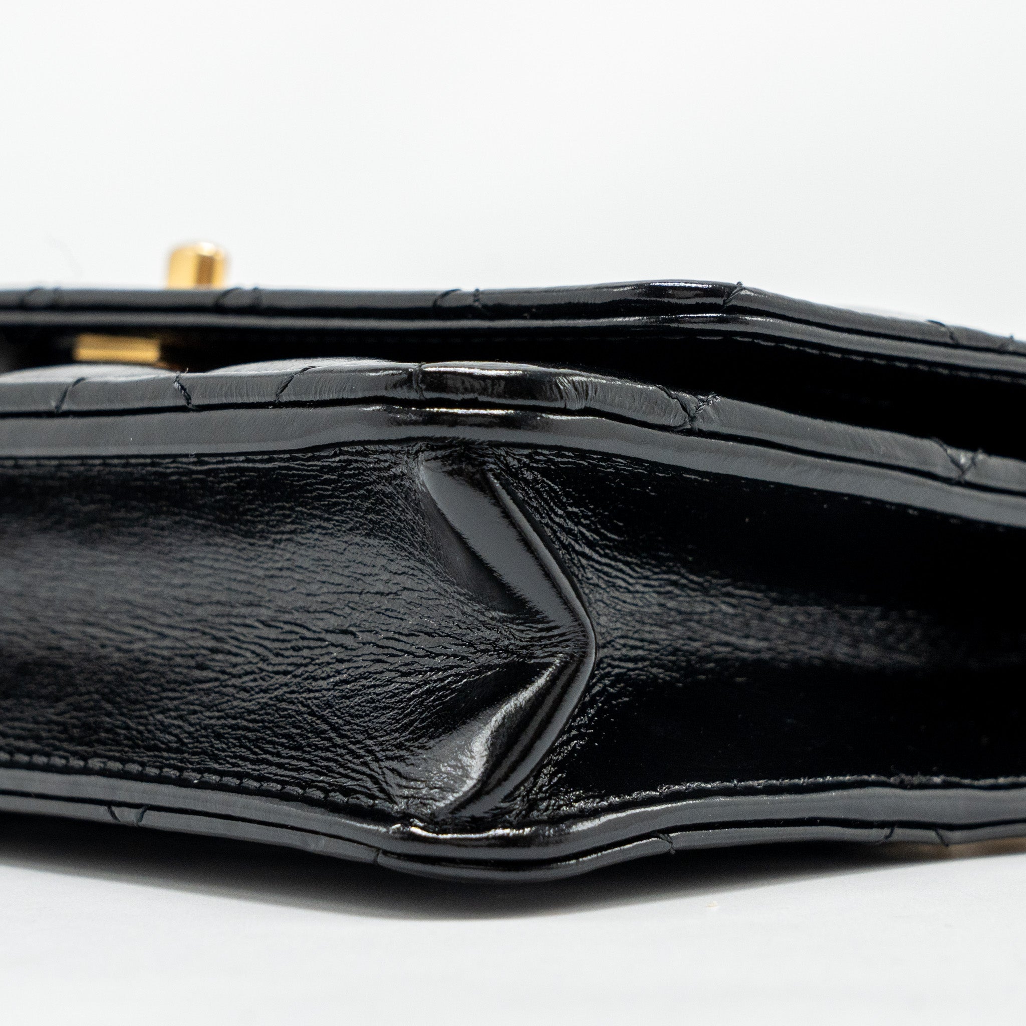 CHANEL 24A WALLET ON CHAIN SHINY CALFSKIN BLACK GHW (MICROCHIP)