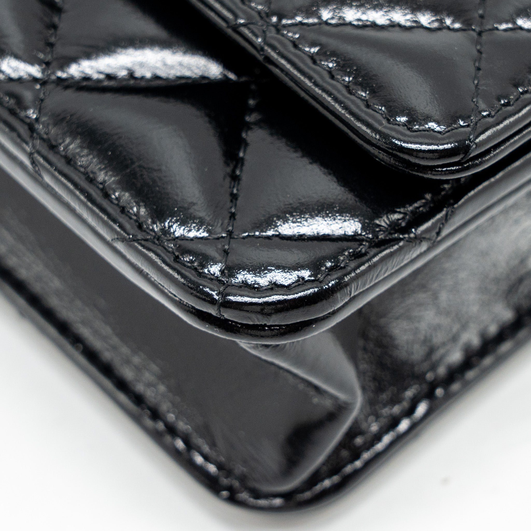 CHANEL 24A WALLET ON CHAIN SHINY CALFSKIN BLACK GHW (MICROCHIP)