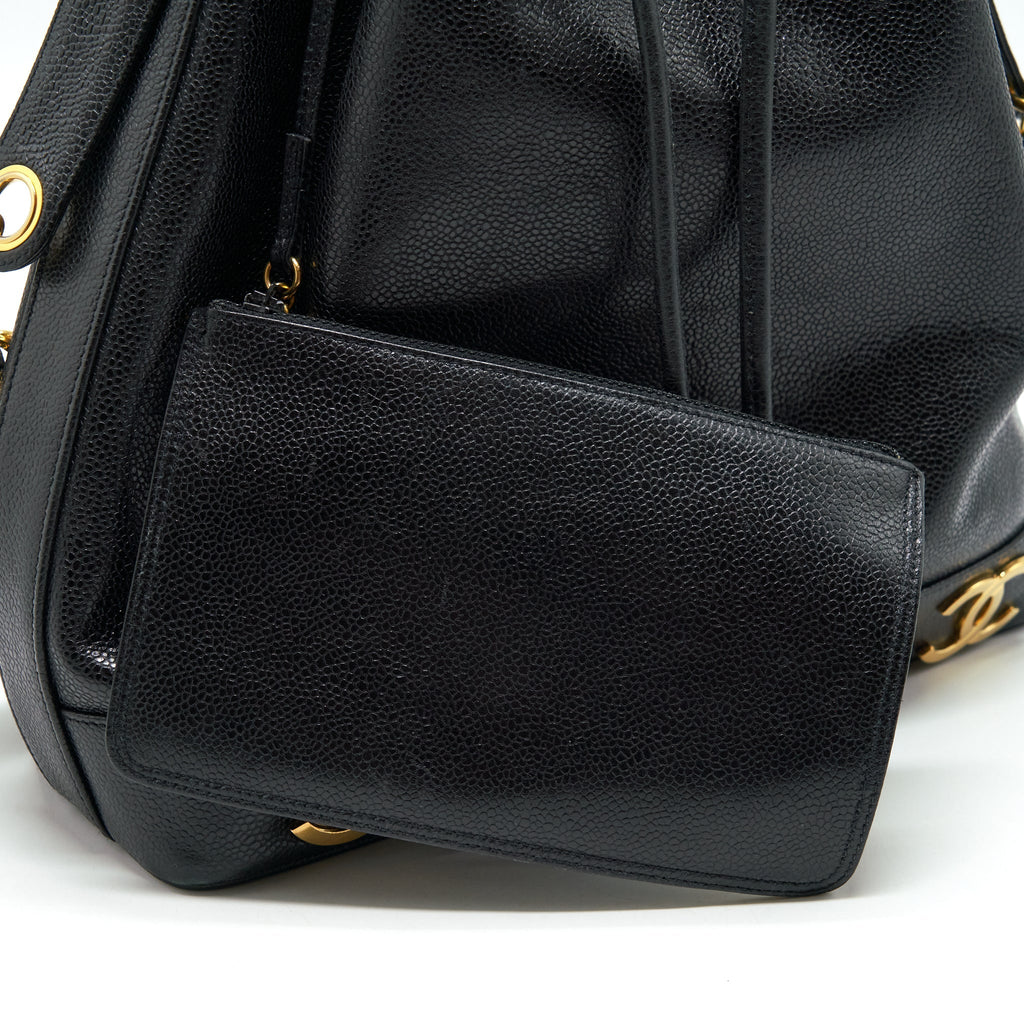 CHANEL VINTAGE BUCKET BAG CAVIAR BLACK GHW