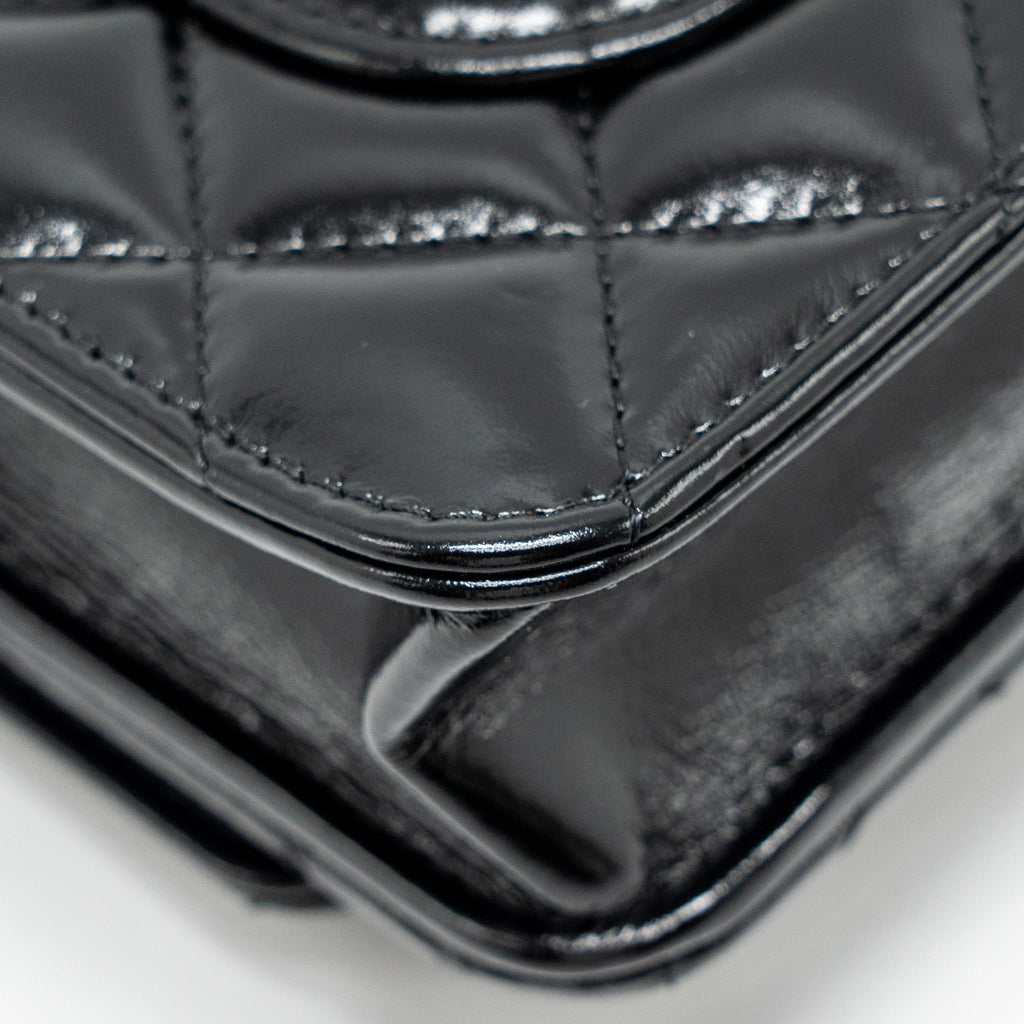 CHANEL 24A WALLET ON CHAIN SHINY CALFSKIN BLACK GHW (MICROCHIP)