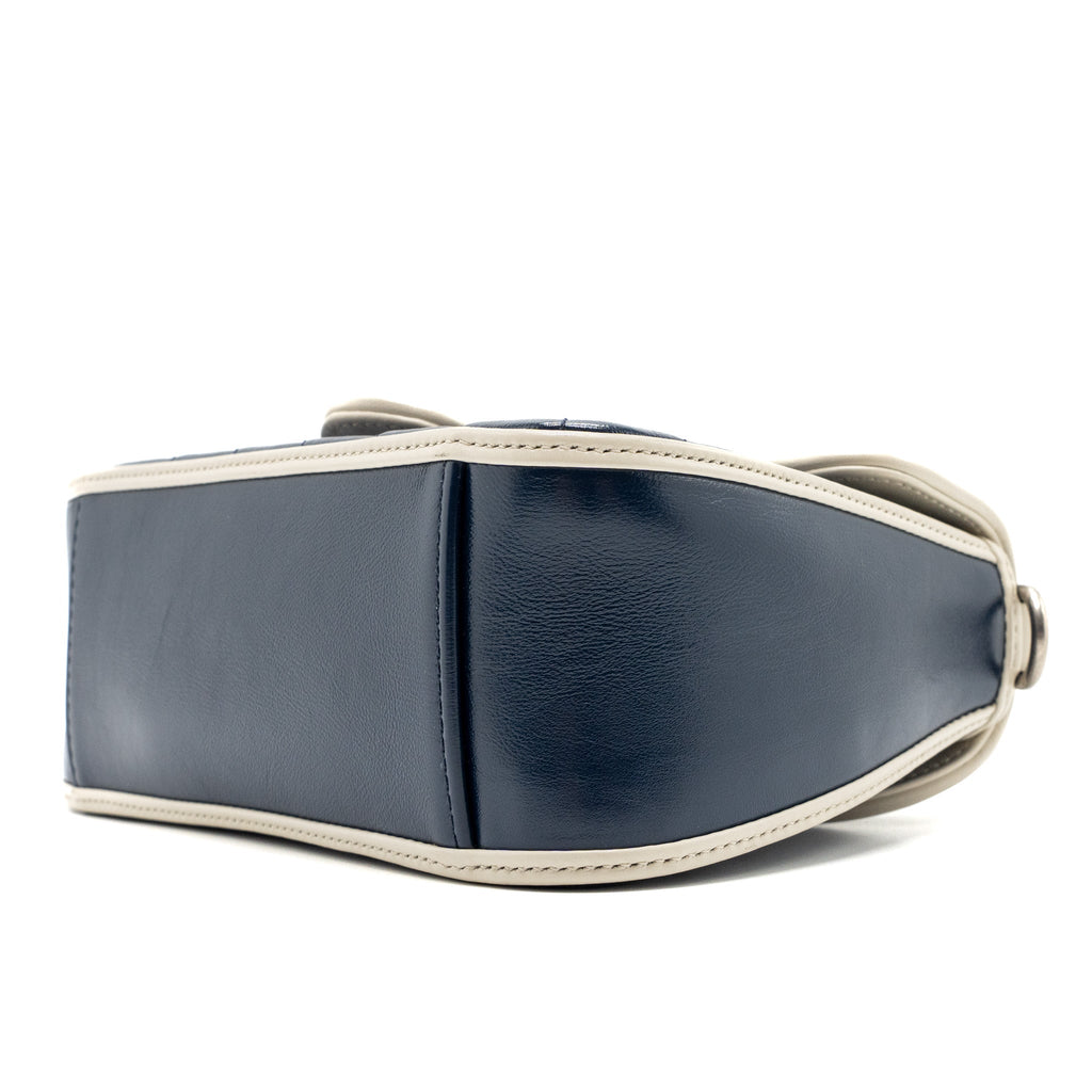 GUCCI GG MARMONT TOP HANDLE BAG CALFSKIN NAVY/ WHITE SHW