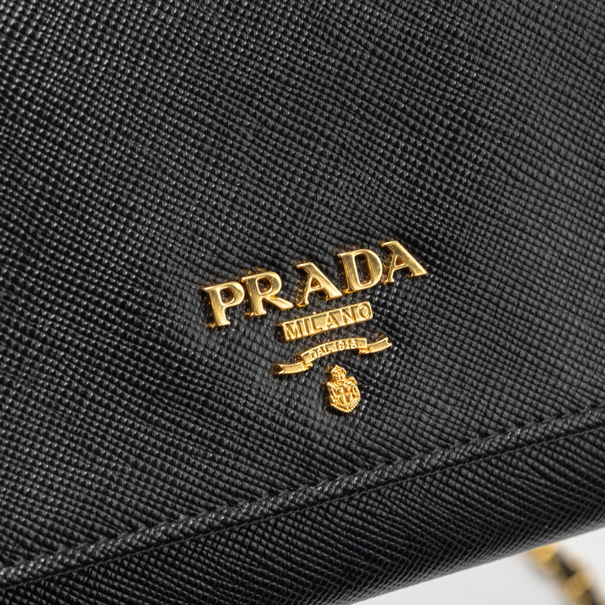 PRADA LONG WALLET WITH CHAIN SAFFIANO BLACK GHW