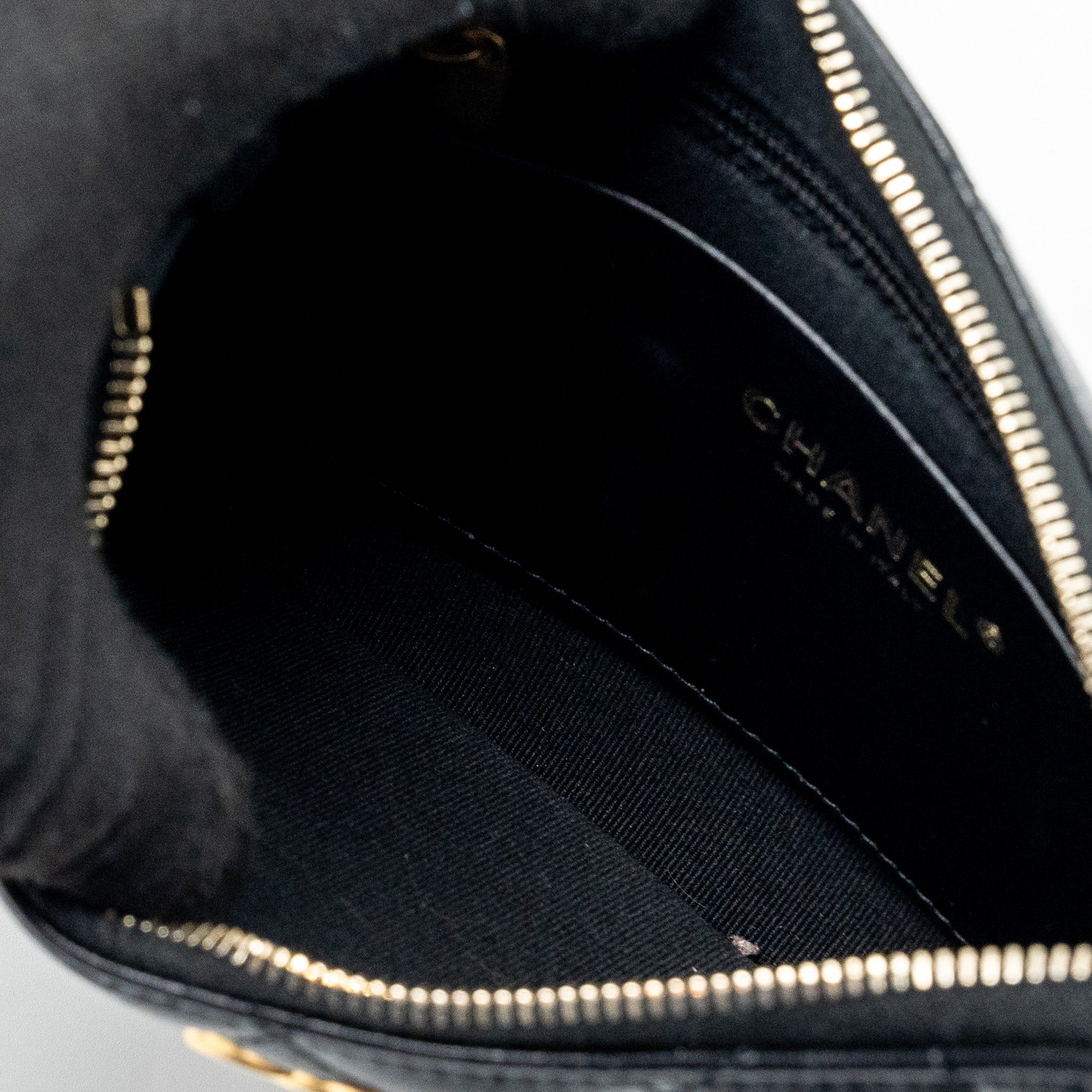 CHANEL HOBO SHOULDER BAG LAMBSKIN BLACK GHW(MICROCHIP)