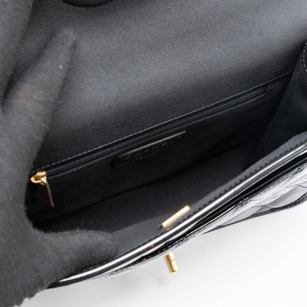 CHANEL 22K TOP HANDLE MESSENGER BAG PATENT LEATHER BLACK BRUSHED GHW (MICROCHIP)