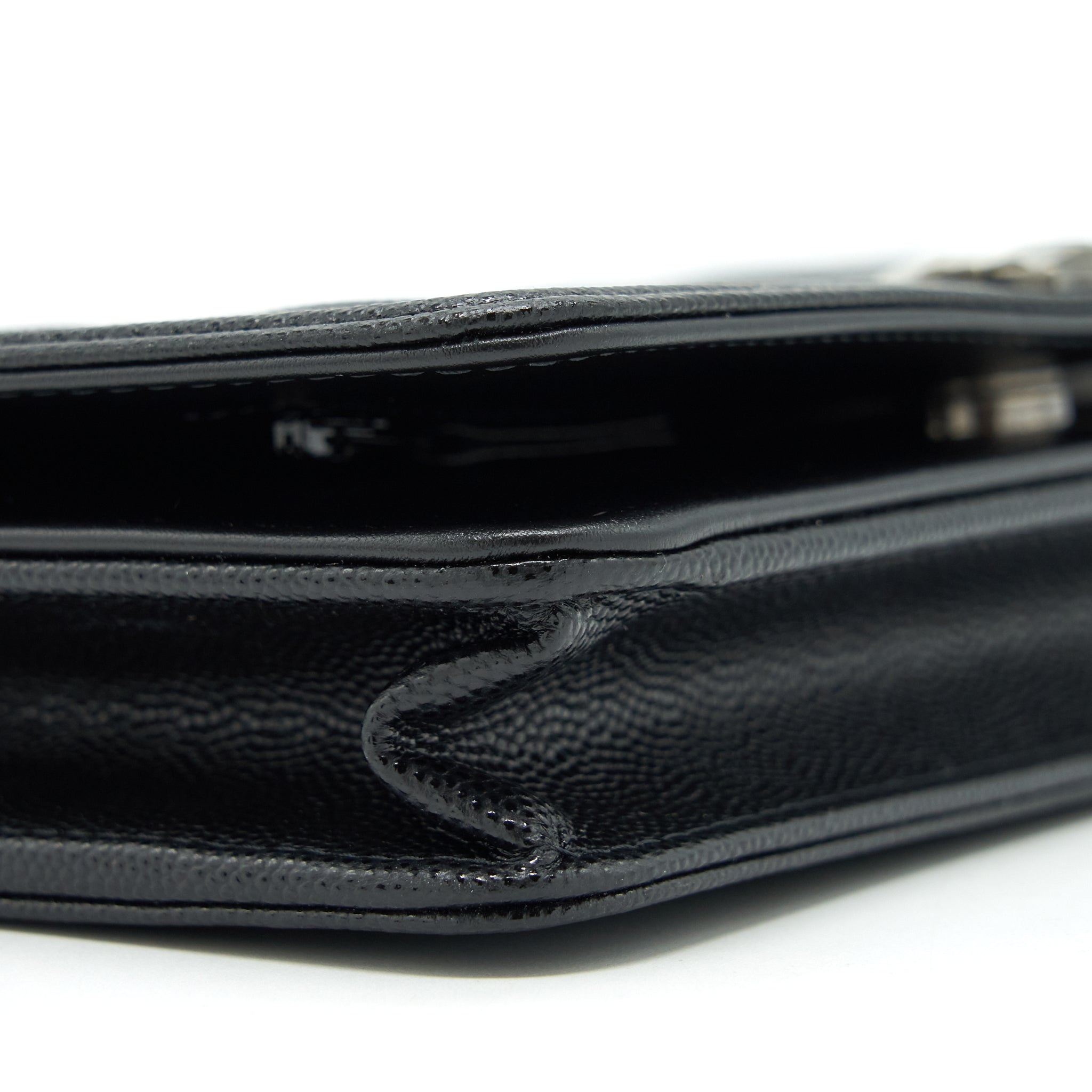 CHANEL BOY WALLET ON CHAIN CAVIAR BLACK RUTHENIUM SLIVER HARDWARE (MICROCHIP）