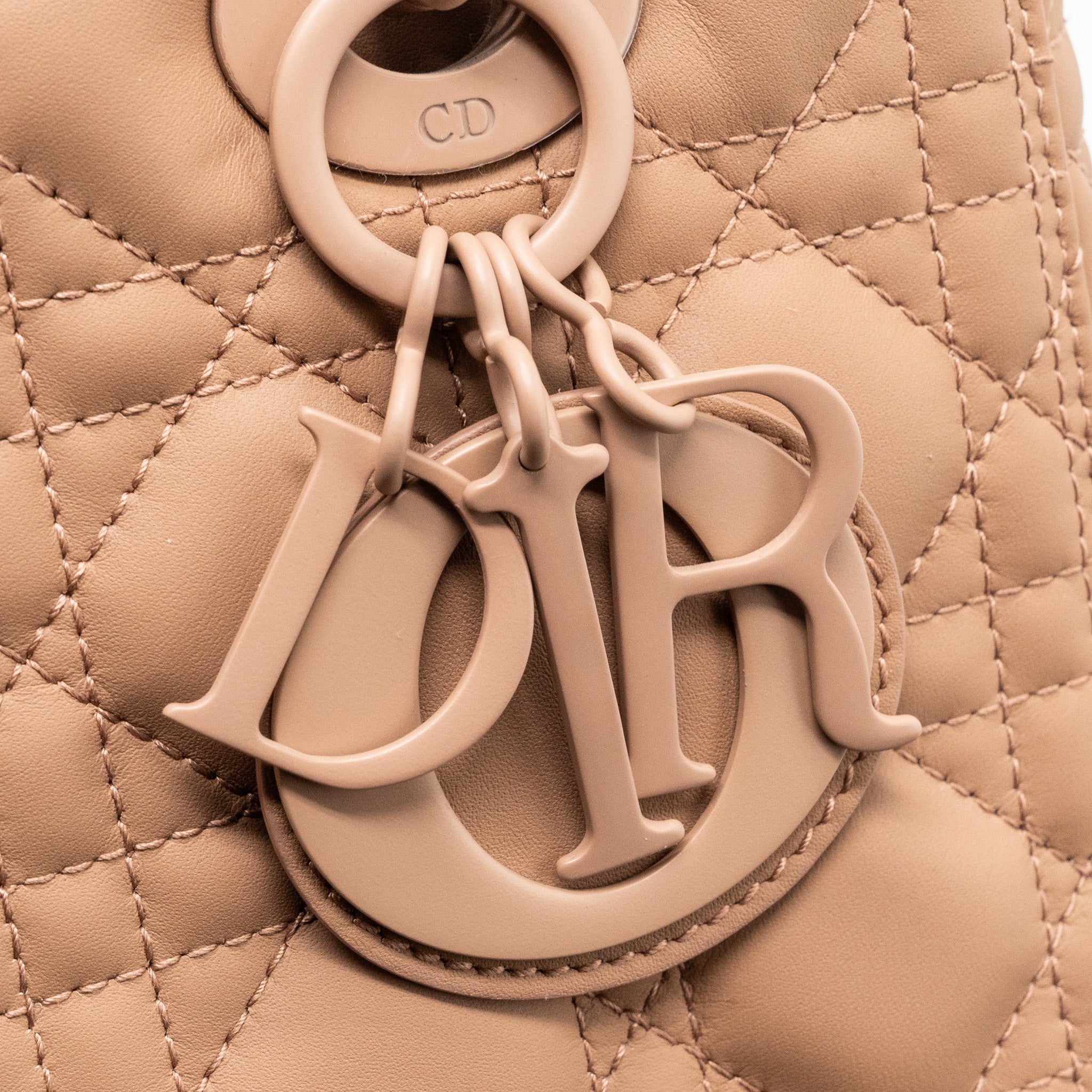 DIOR MEDIUM LADY DIOR CANNAGE CALFSKIN BLUSH ULTRAMATTE