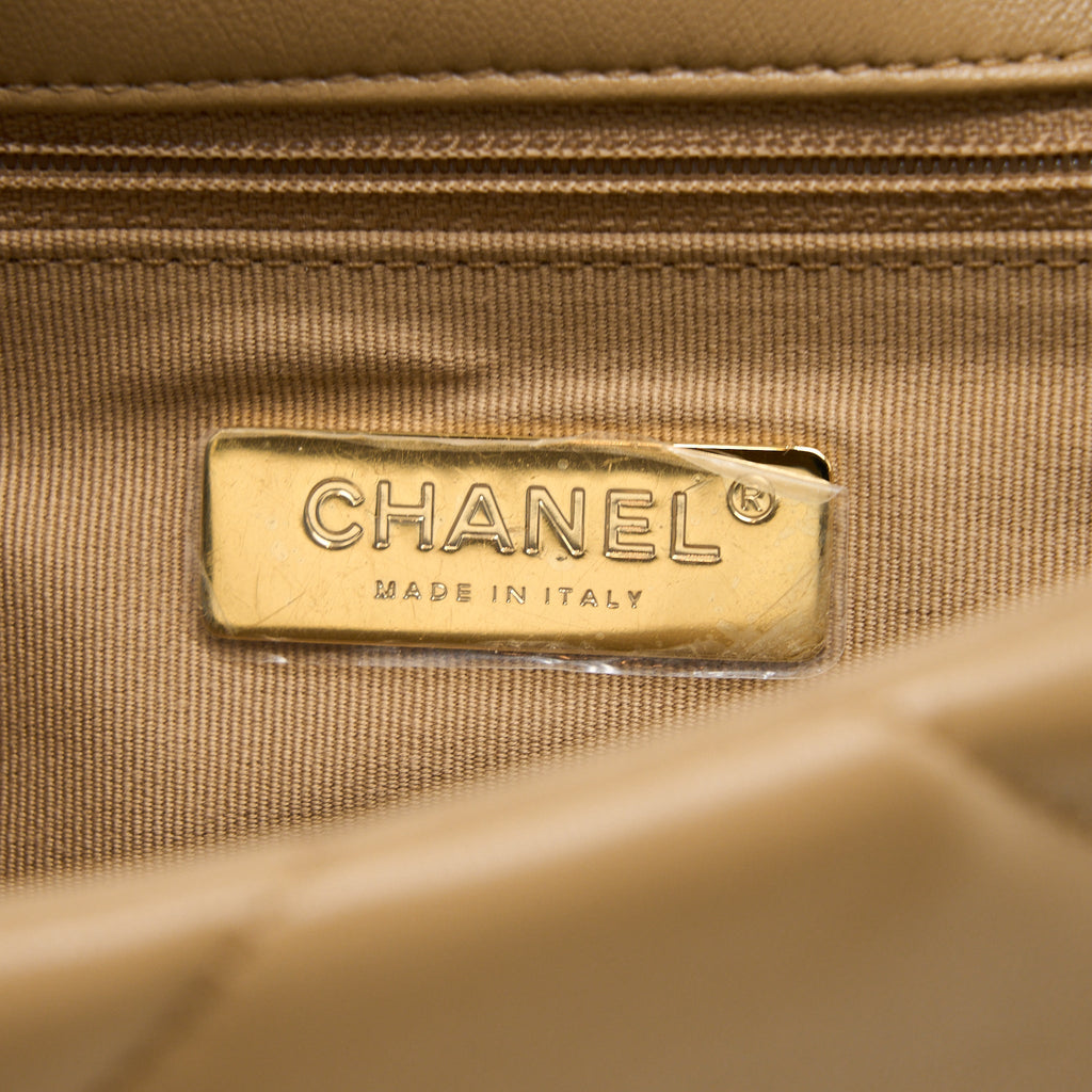 CHANEL 22B SMALL 19 BAG LAMBSKIN BEIGE MULTICOLOR HARDWARE (MICROCHIP)