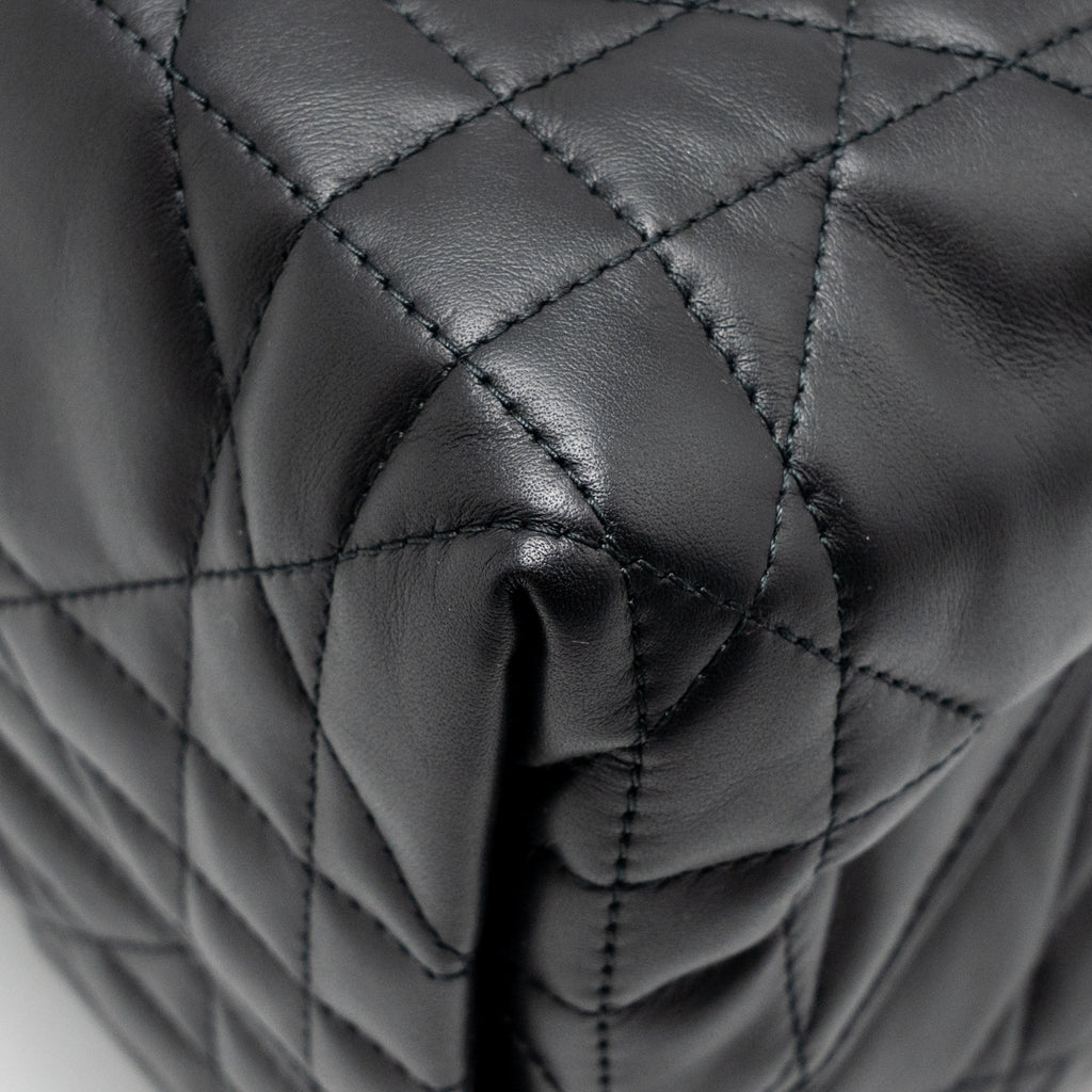 DIOR MEDIUM DIOR TOUJOURS TOTE BAG MACROCANNAGE CALFSKIN BLACK LGHW
