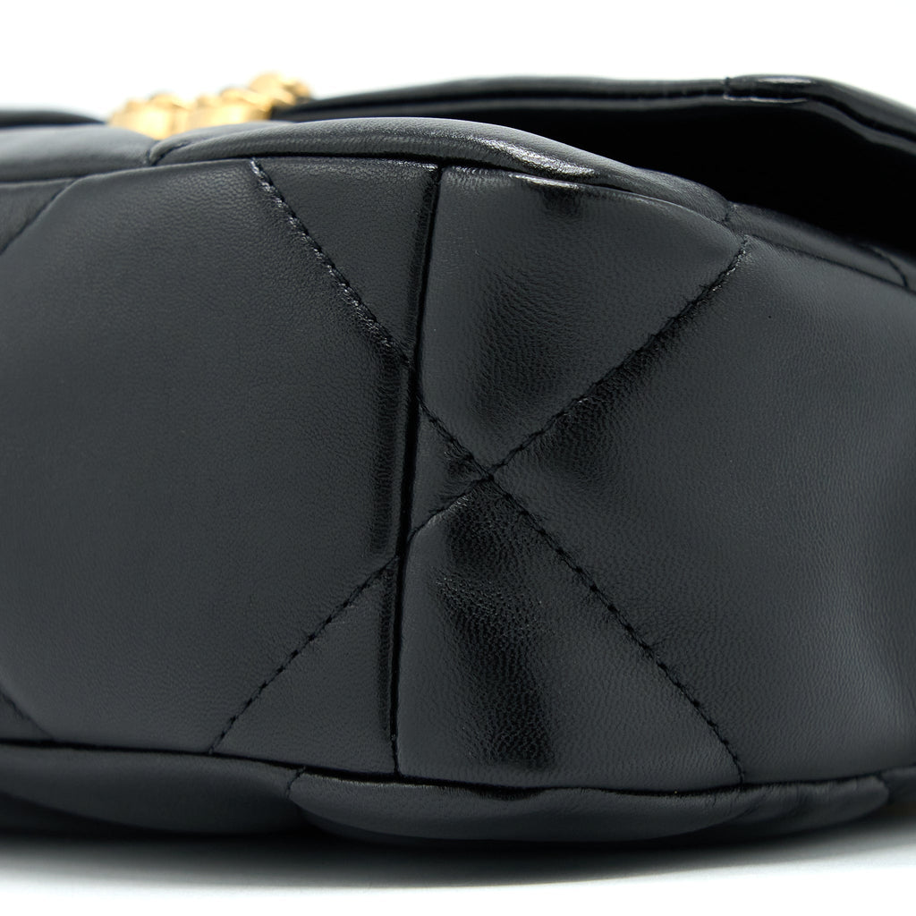 CHANEL SMALL 19 BAG LAMBSKIN BLACK MULTICOLOUR HARDWARE (MICROCHIP)